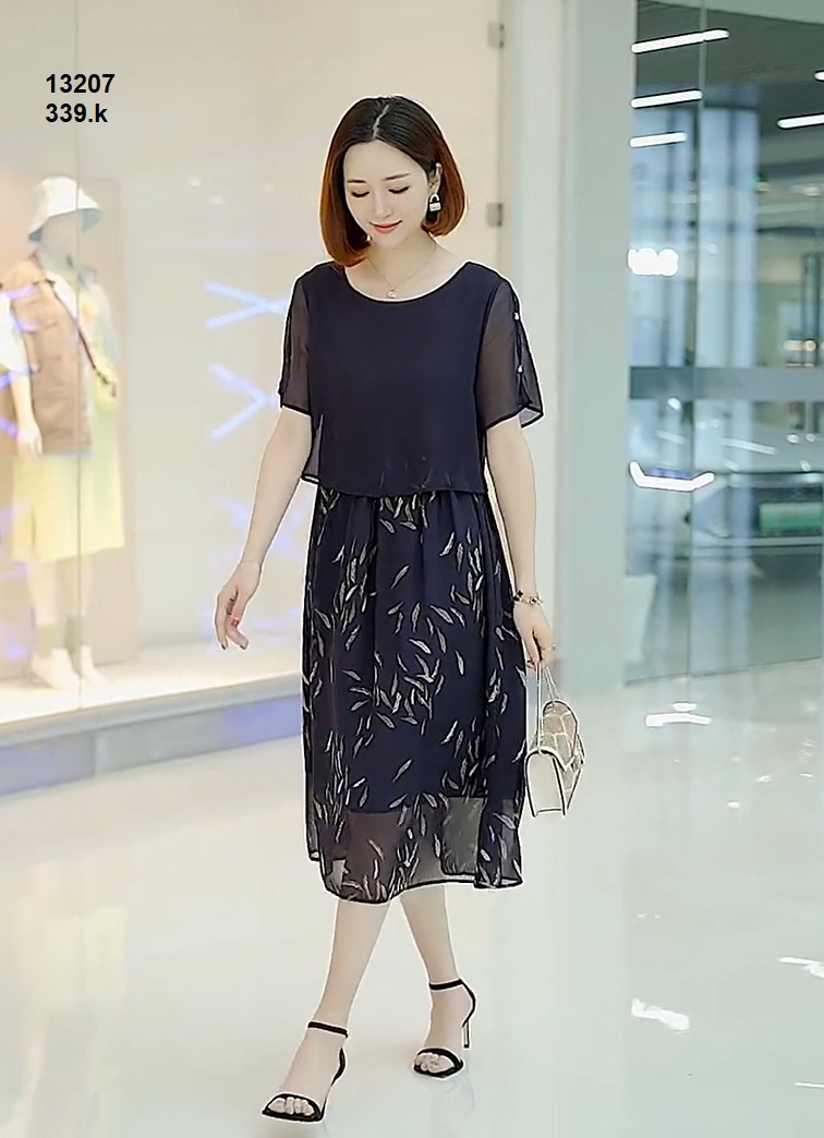 13207-Đầm xòe cổ tròn giả áo rời in họa tiết lông vũ_thumbnail_0