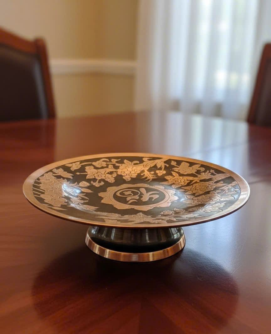 Mâm bồng đúc đồng đỏ cạo màu hoa văn kỹ sắc nét 