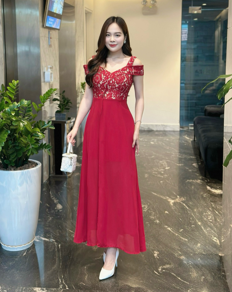 Đầm maxi trễ phối ren xẻ tà sang trọng_thumbnail_2