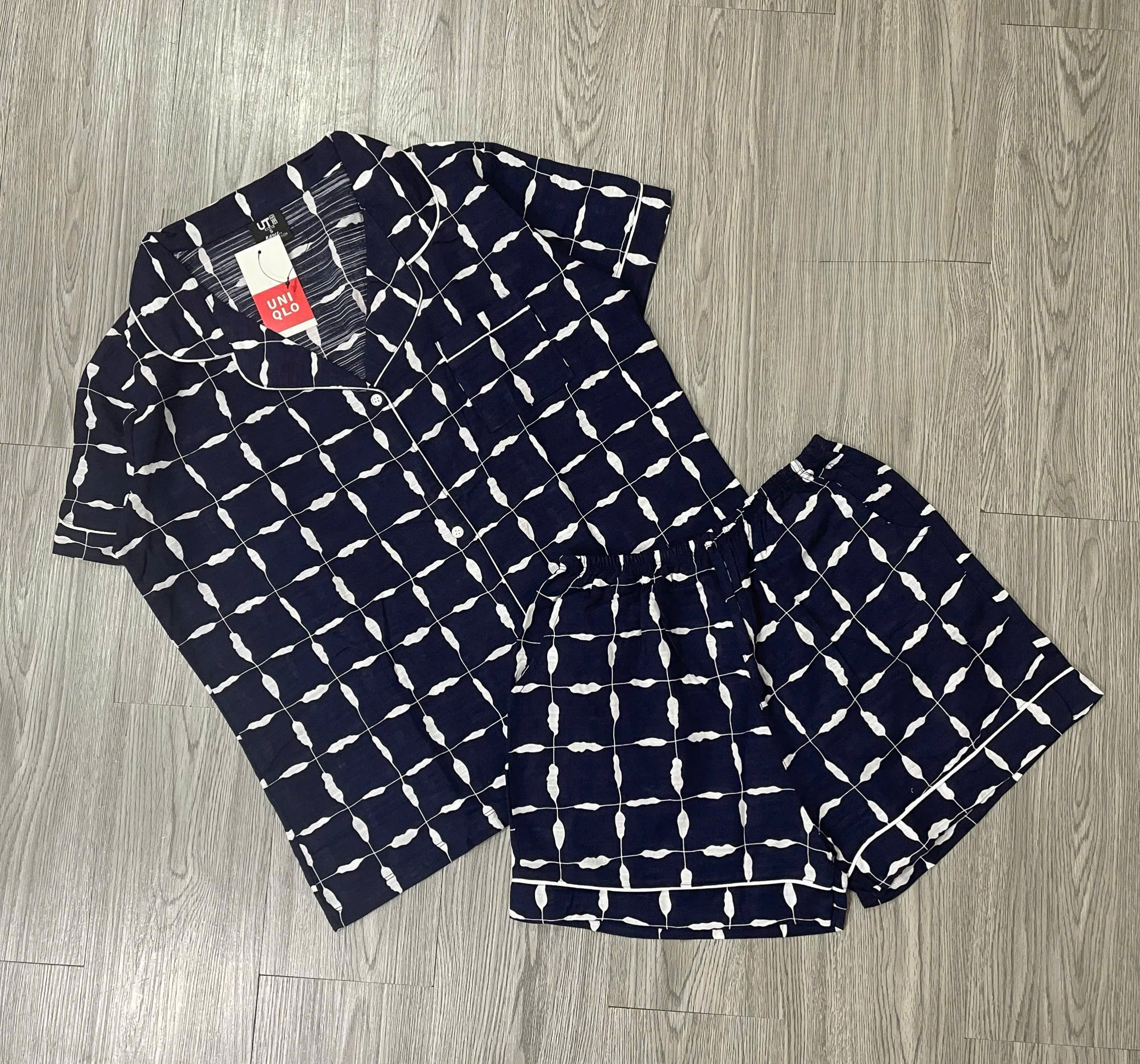 B211 BO NU UNI (L6-1)