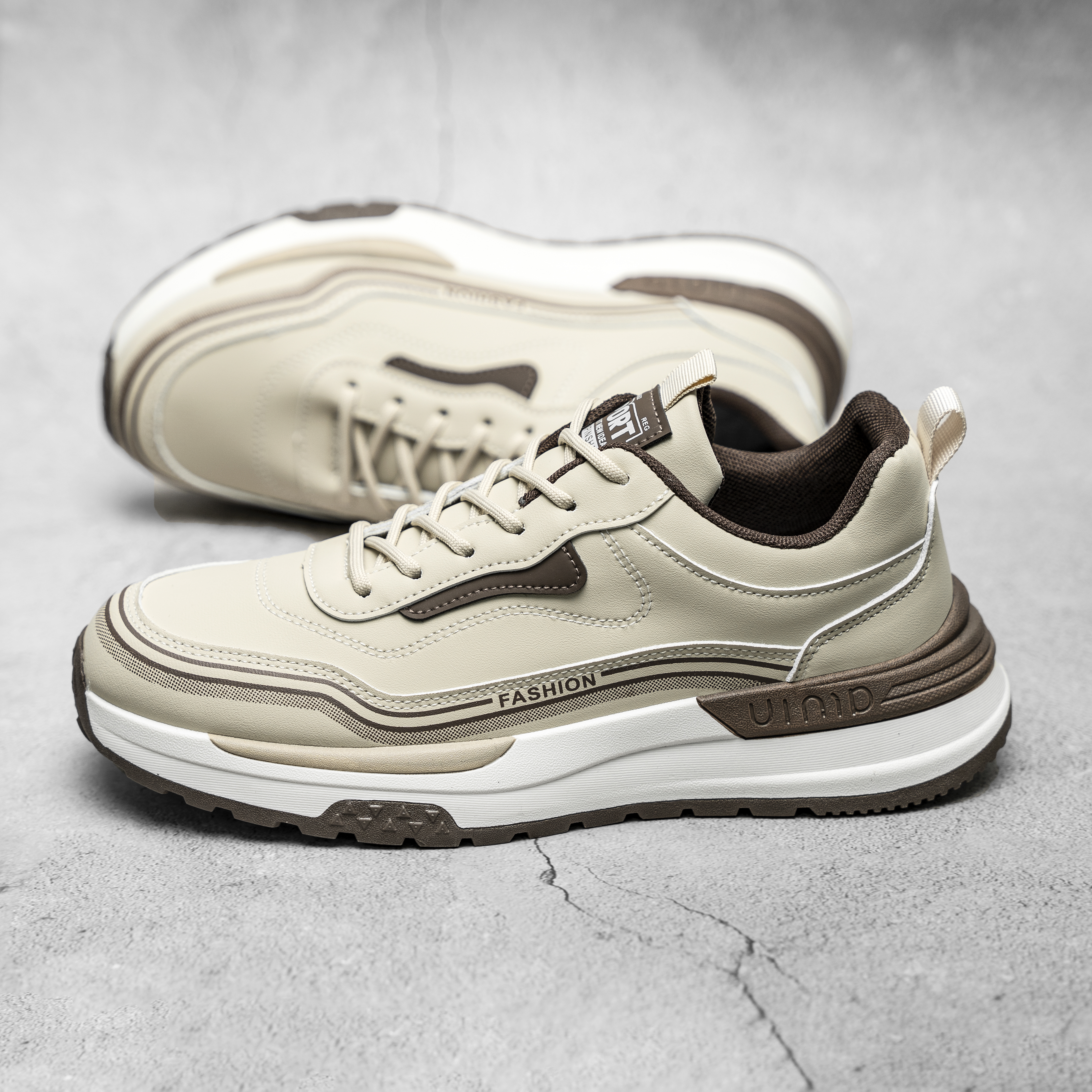 Sneaker thể thao CS186