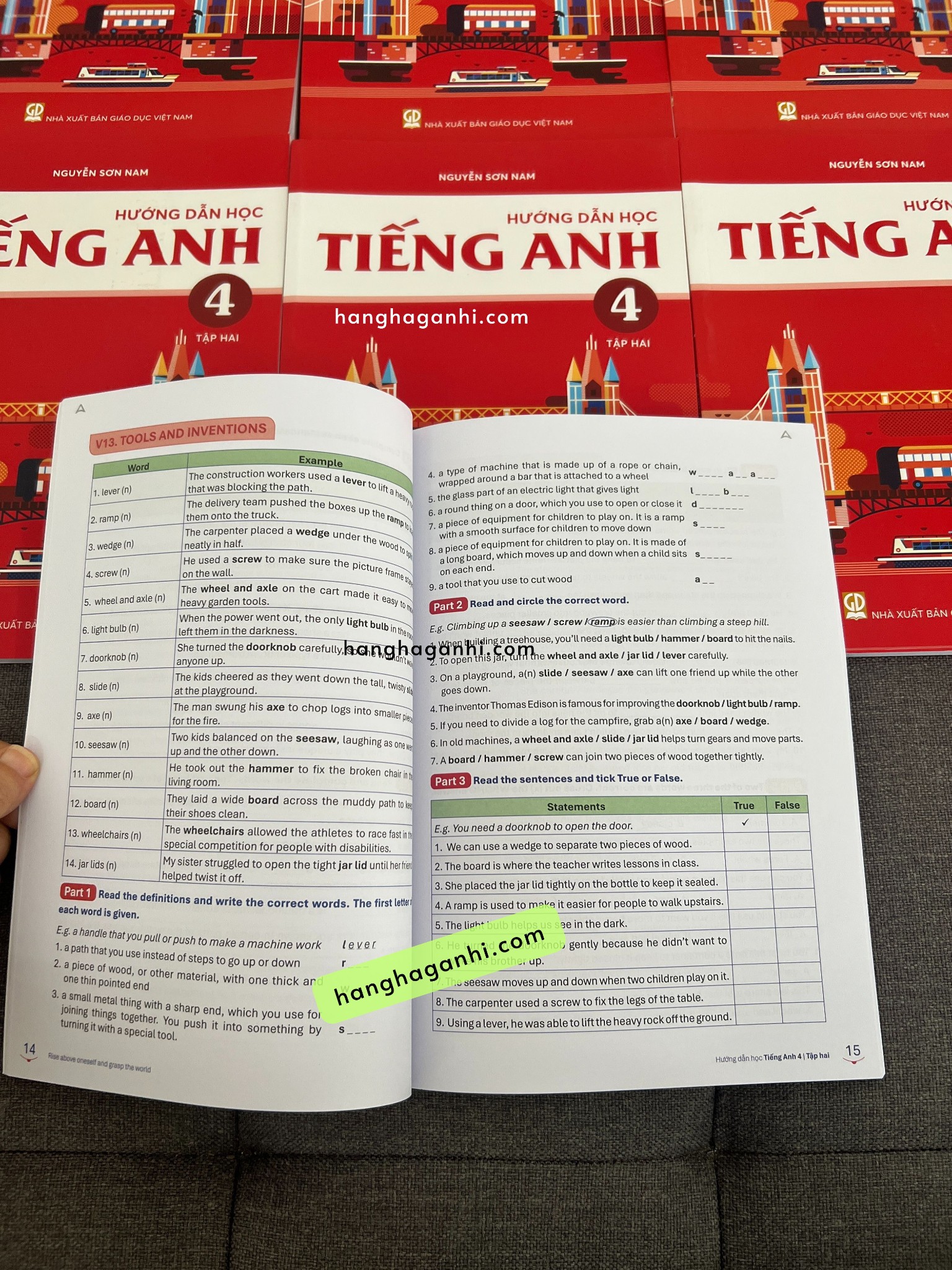 Sách Archimedes lớp 4 Tiếng Anh tập 2 năm 2025_thumbnail_1