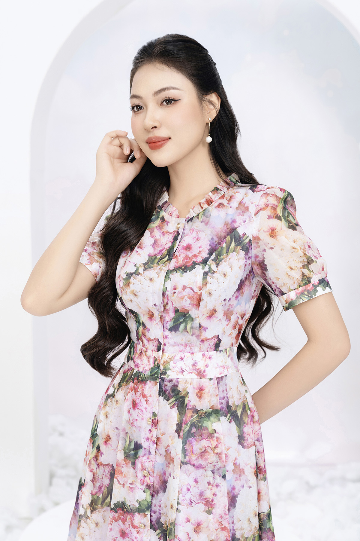 Đầm tơ hoa dạo phố cổ nhún tay ngắn D3021_thumbnail_3
