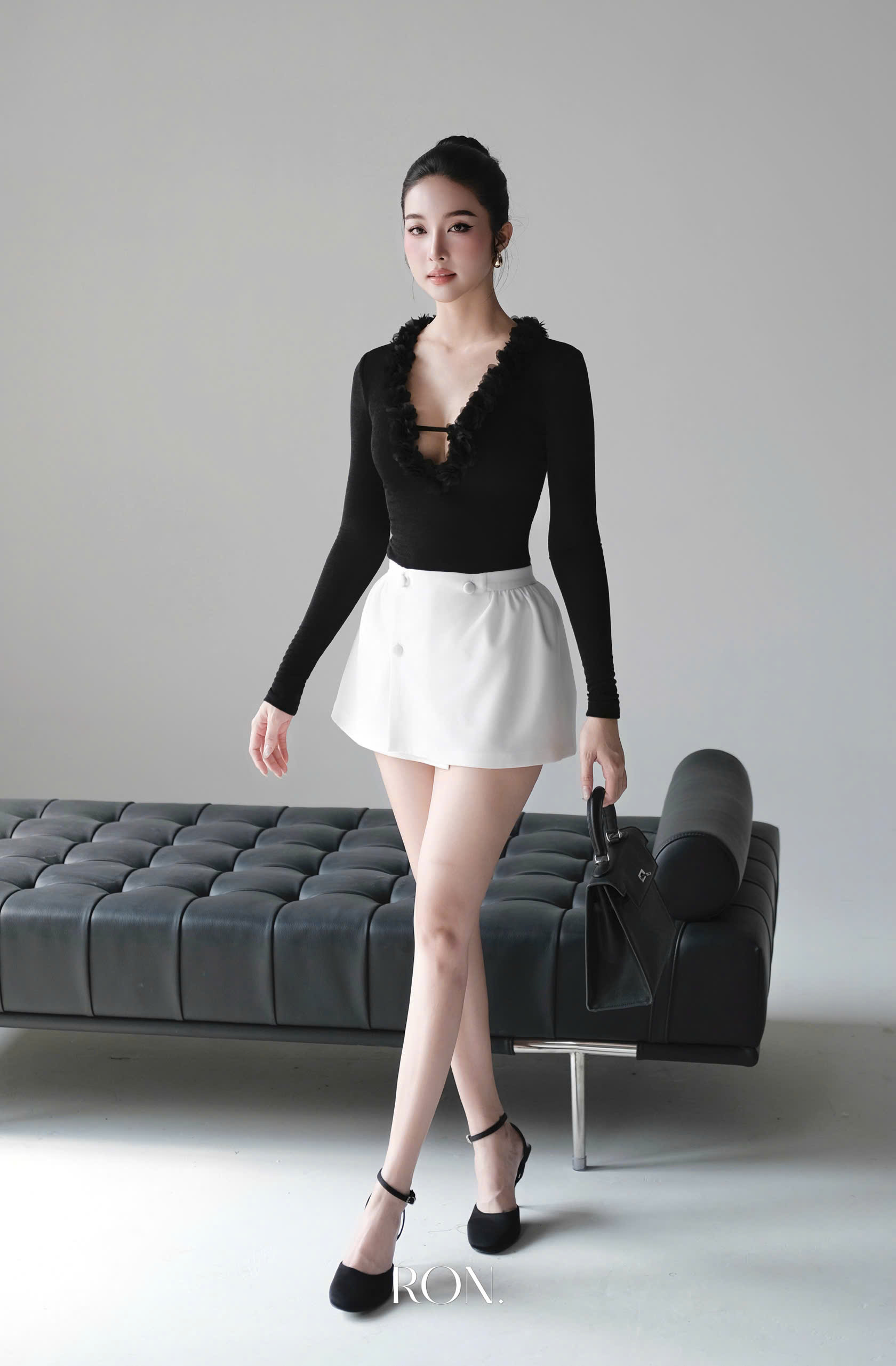 Chân váy cúc bọc_thumbnail_2