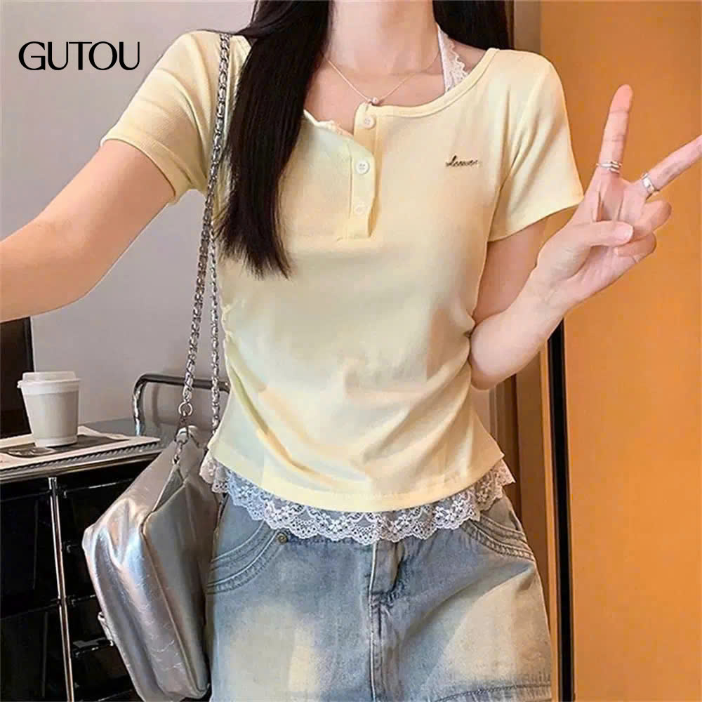 [GUTOU] Áo thun gân tăm phối ren cổ vuông