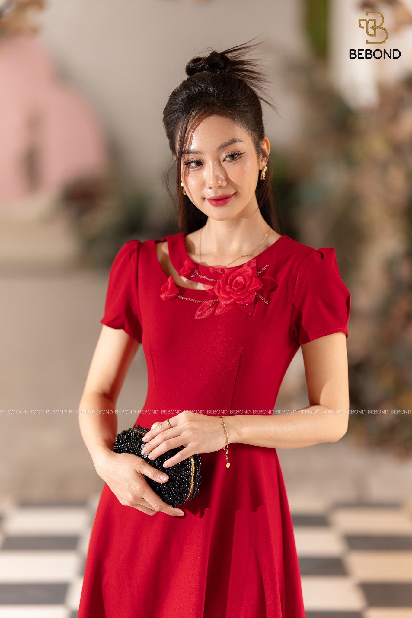 Váy cutout màu đỏ nhung- KELLY_thumbnail_3