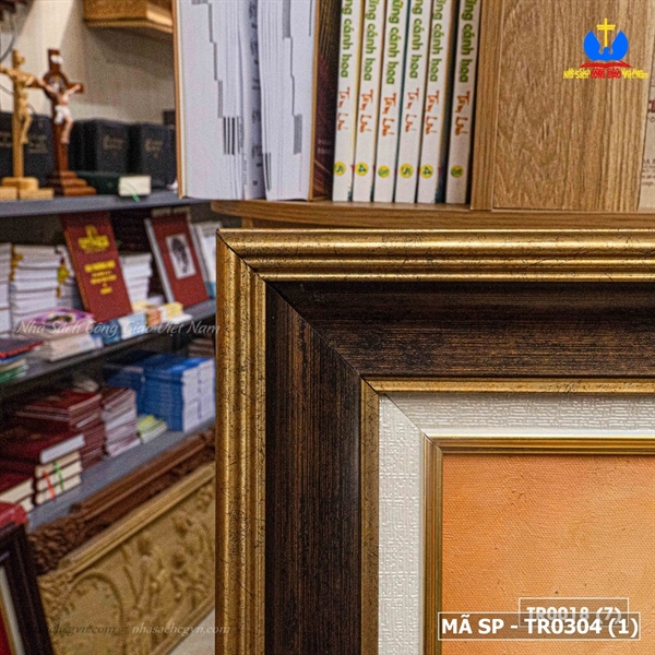 Tranh canvas Thánh Giuse bế Chúa 24x33cm_thumbnail_1