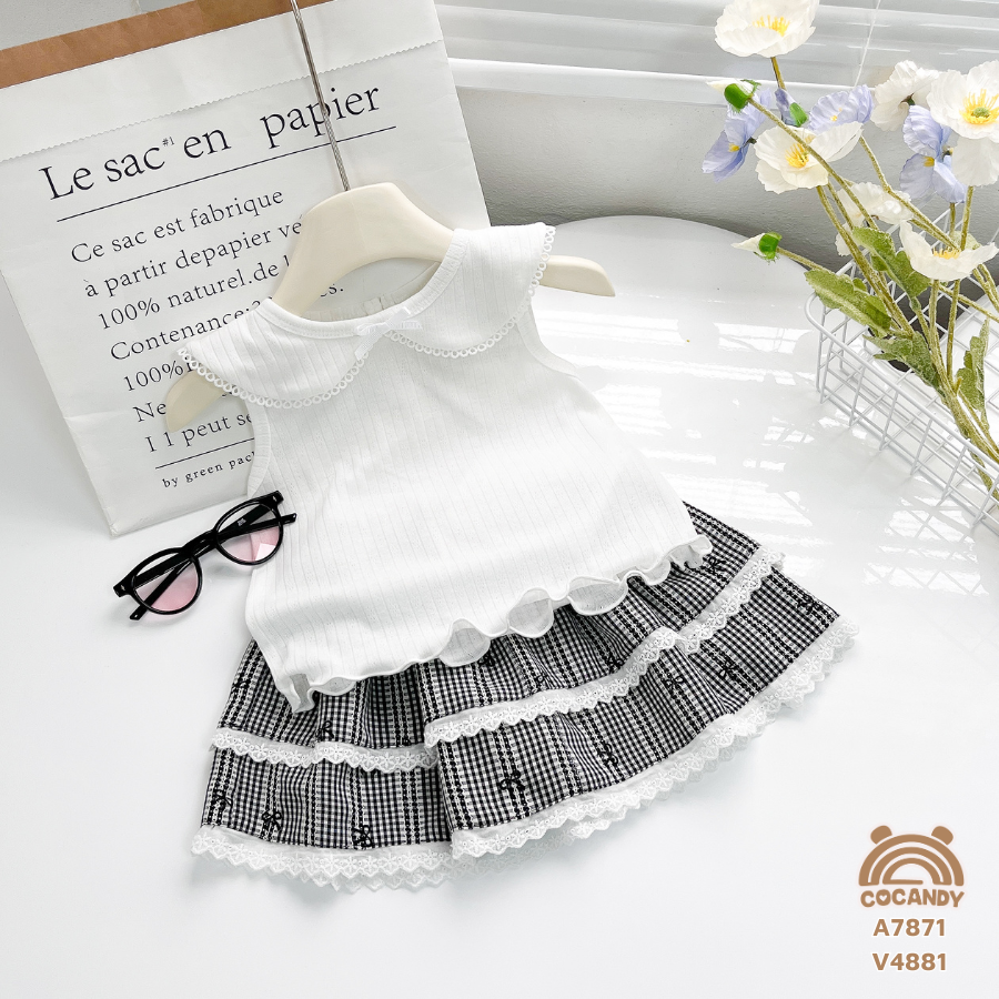 Áo cộc TRẮNG sát nách cổ sen nơ