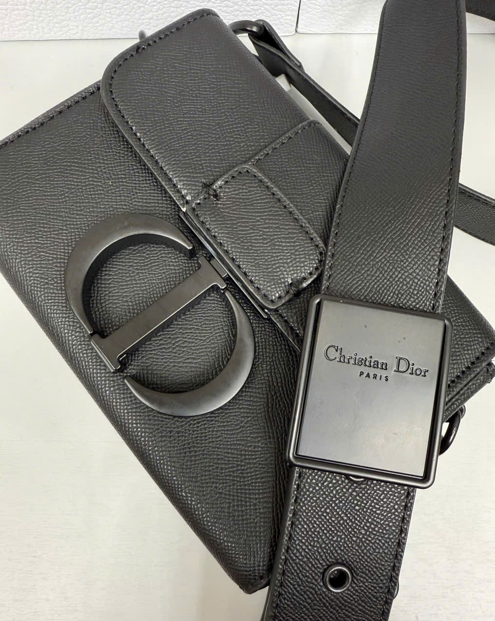 Túi đeo chéo Dior Montaigne Calf Black_thumbnail_3