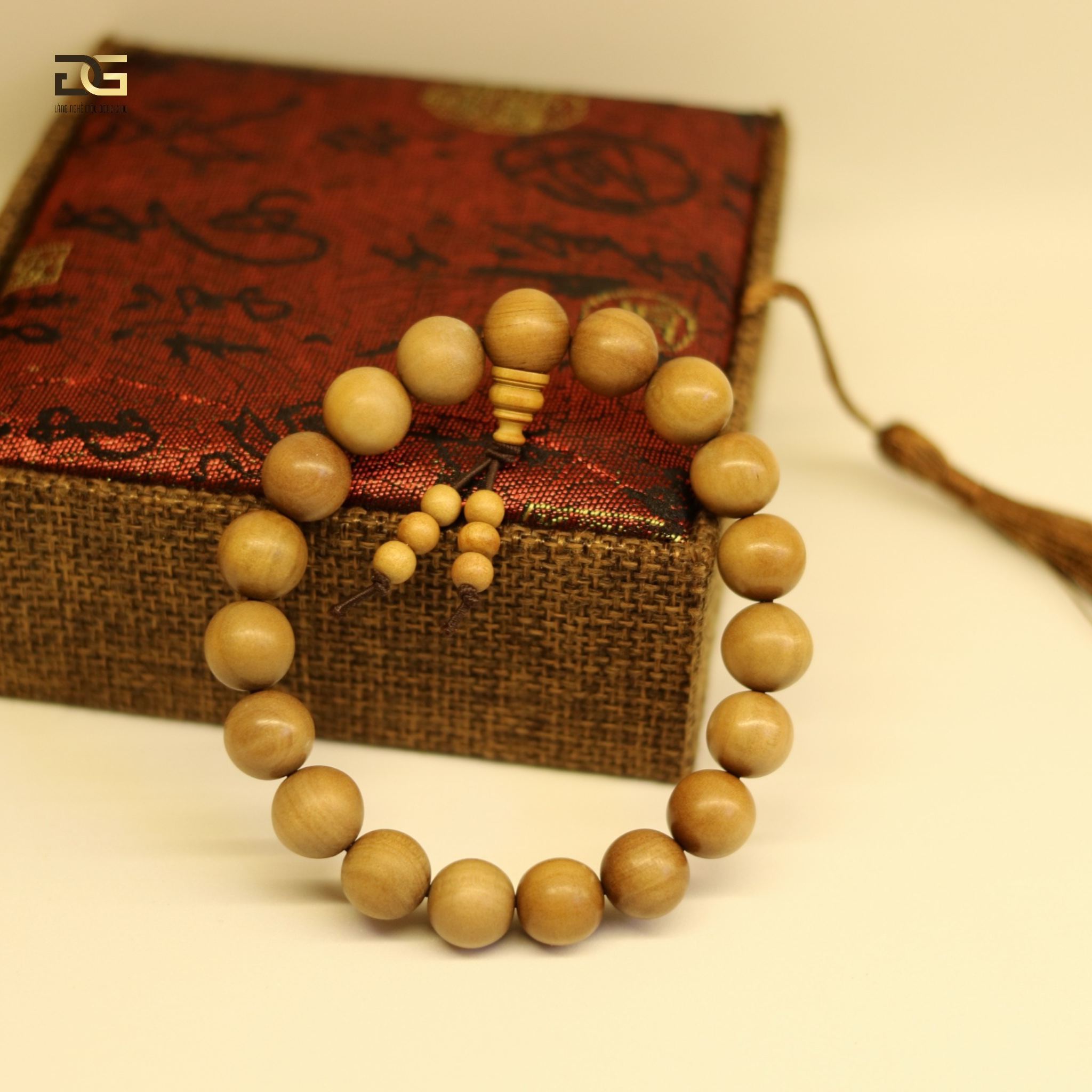 10mm (19 Hạt) Vòng Tay Đàn Hương Rừng Ấn Độ