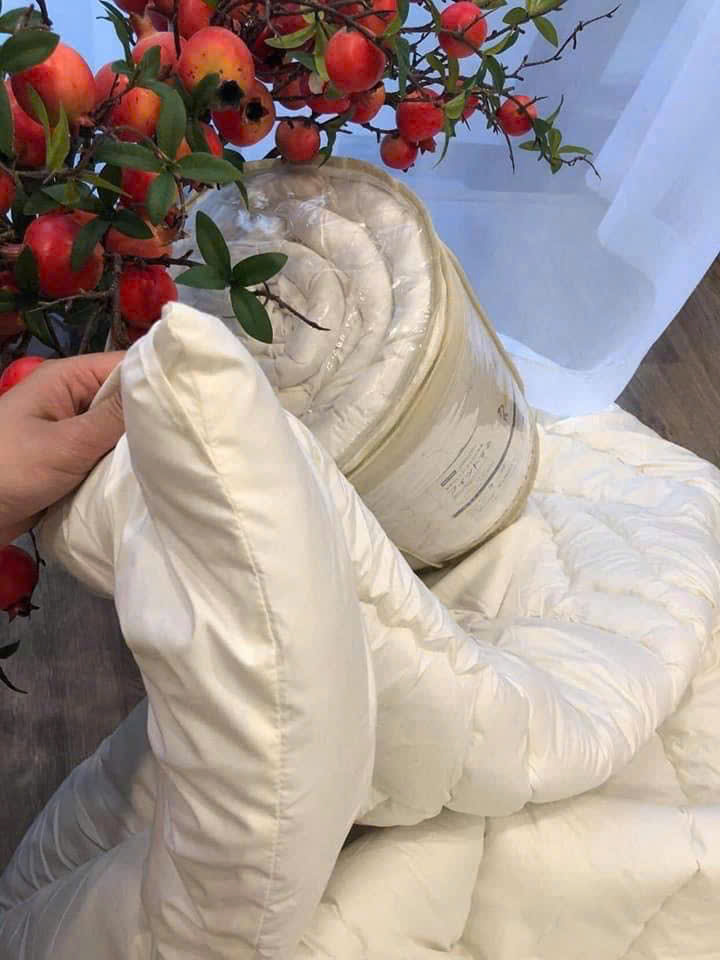 Chăn kem_thumbnail_4