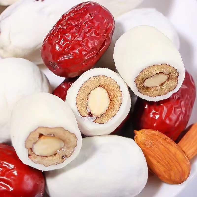 Kẹo Táo Đỏ Hạnh Nhân Bóc Sữa_thumbnail_2