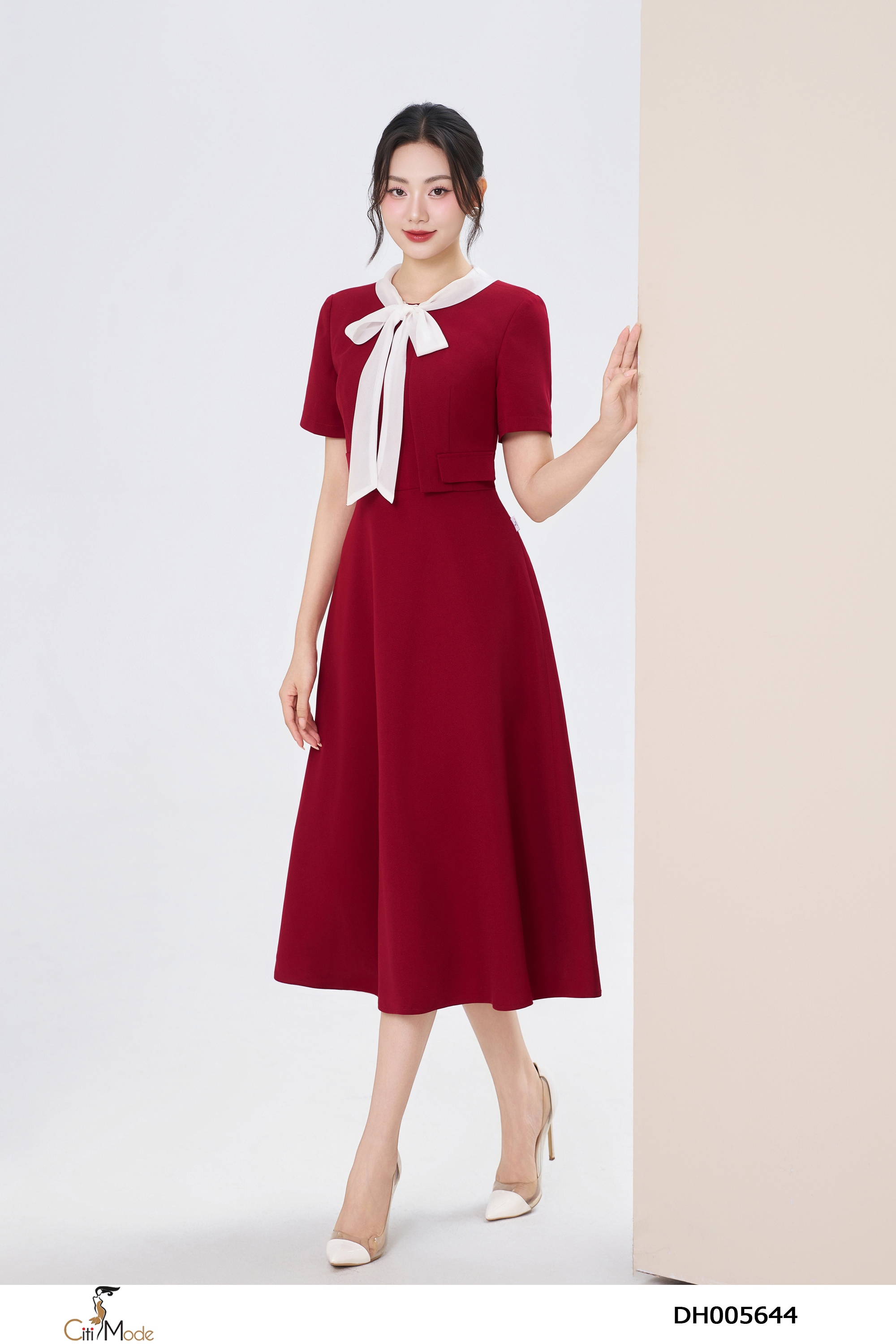 Đầm xòe A đỏ phối nơ trắng