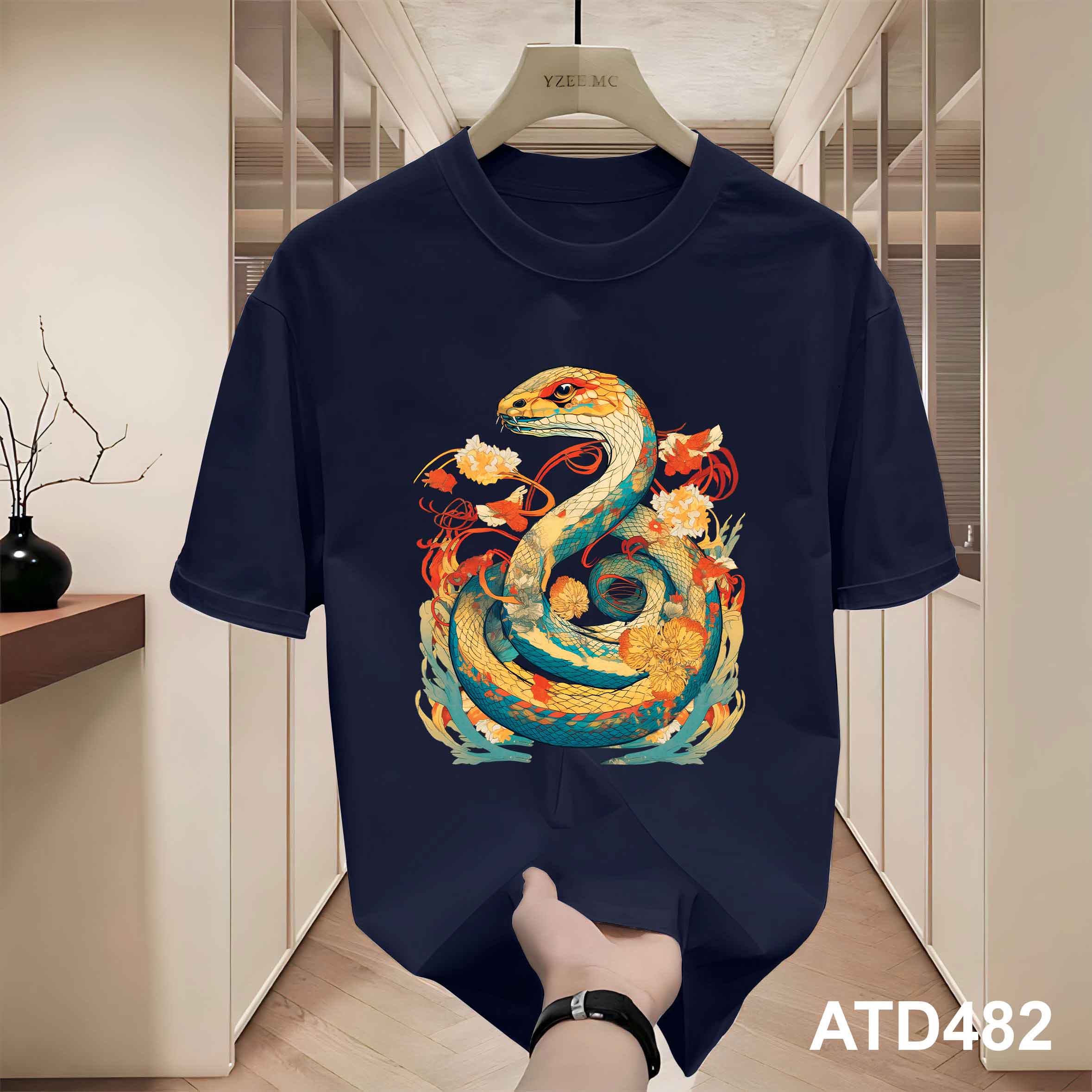 Áo thun nam form rộng 12 con giáp tuổi Tỵ ATD482 Miucho Iconic cotton cổ tròn in graphic_thumbnail_4