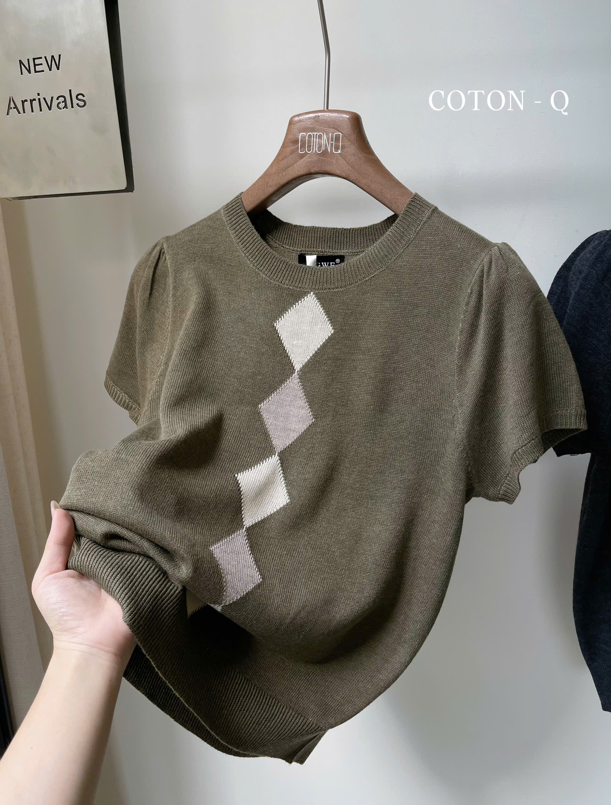 Áo len cổ tròn ( NÂU RÊU )_thumbnail_8