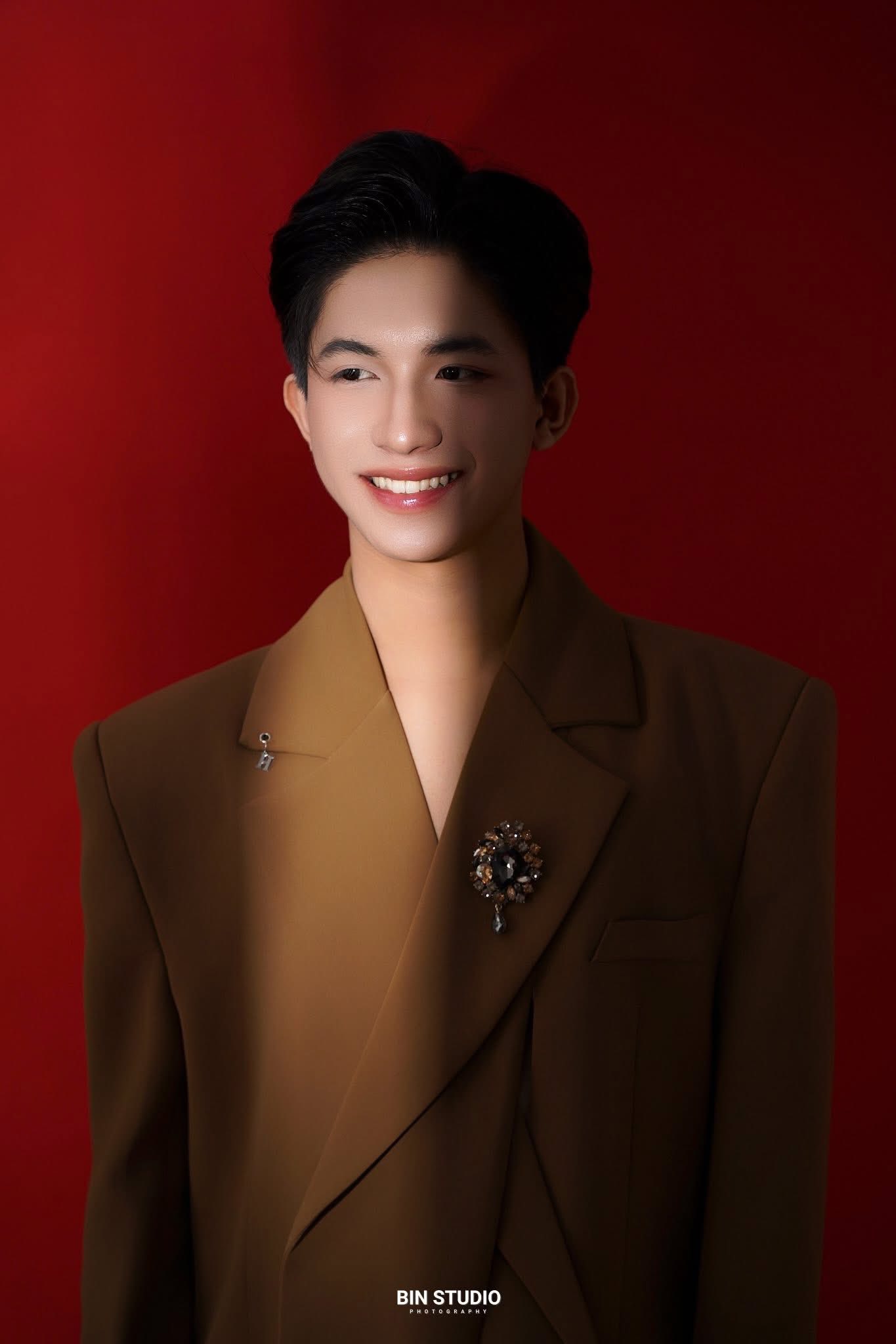 Suit nâu ấm – Thanh lịch & trẻ trung