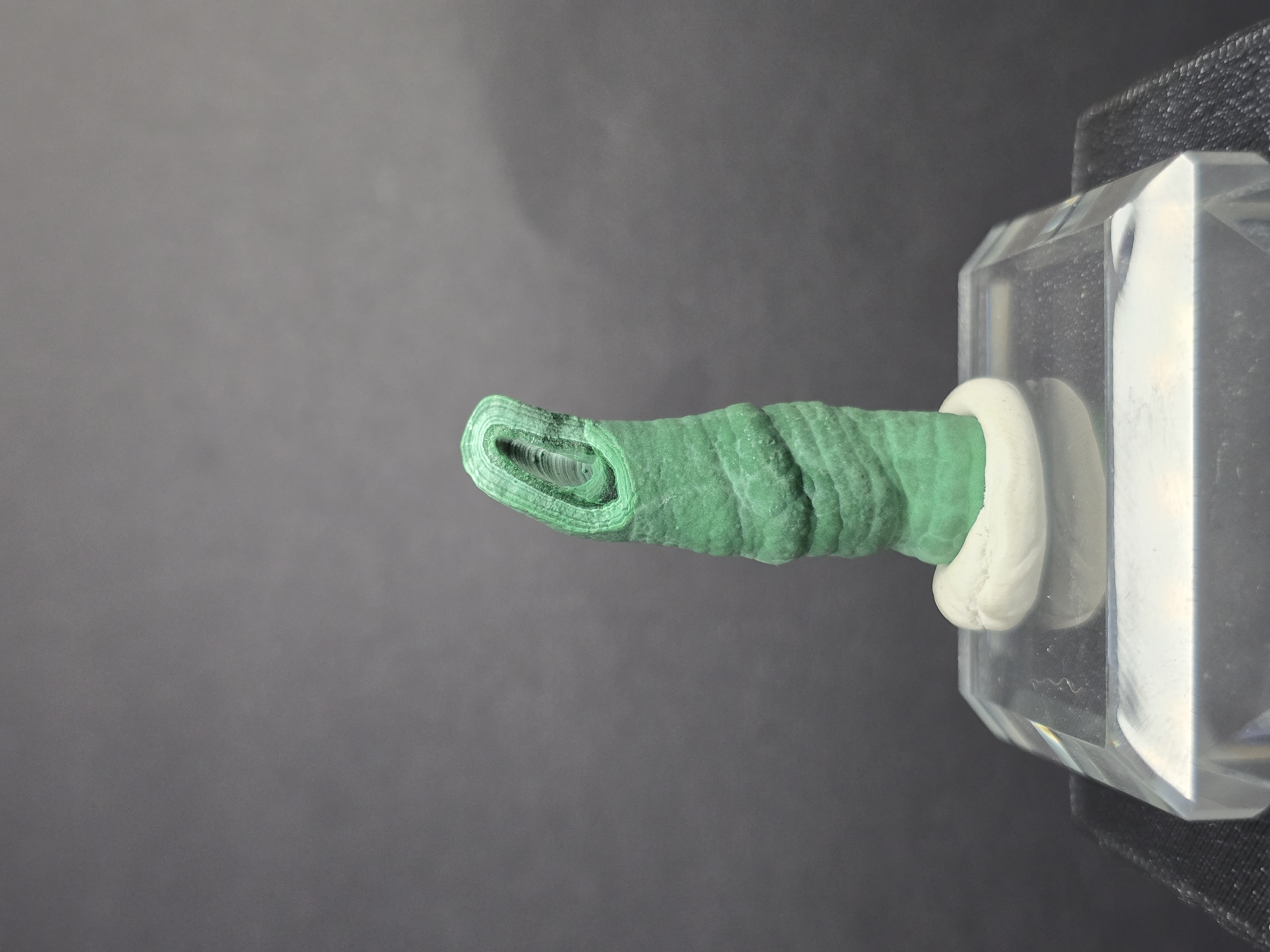 Thạch Nhũ Tinh Thể Malachite - CHDC Congo (Kèm Hộp Hoặc Đế Trưng Bày Như Hình)_thumbnail_7