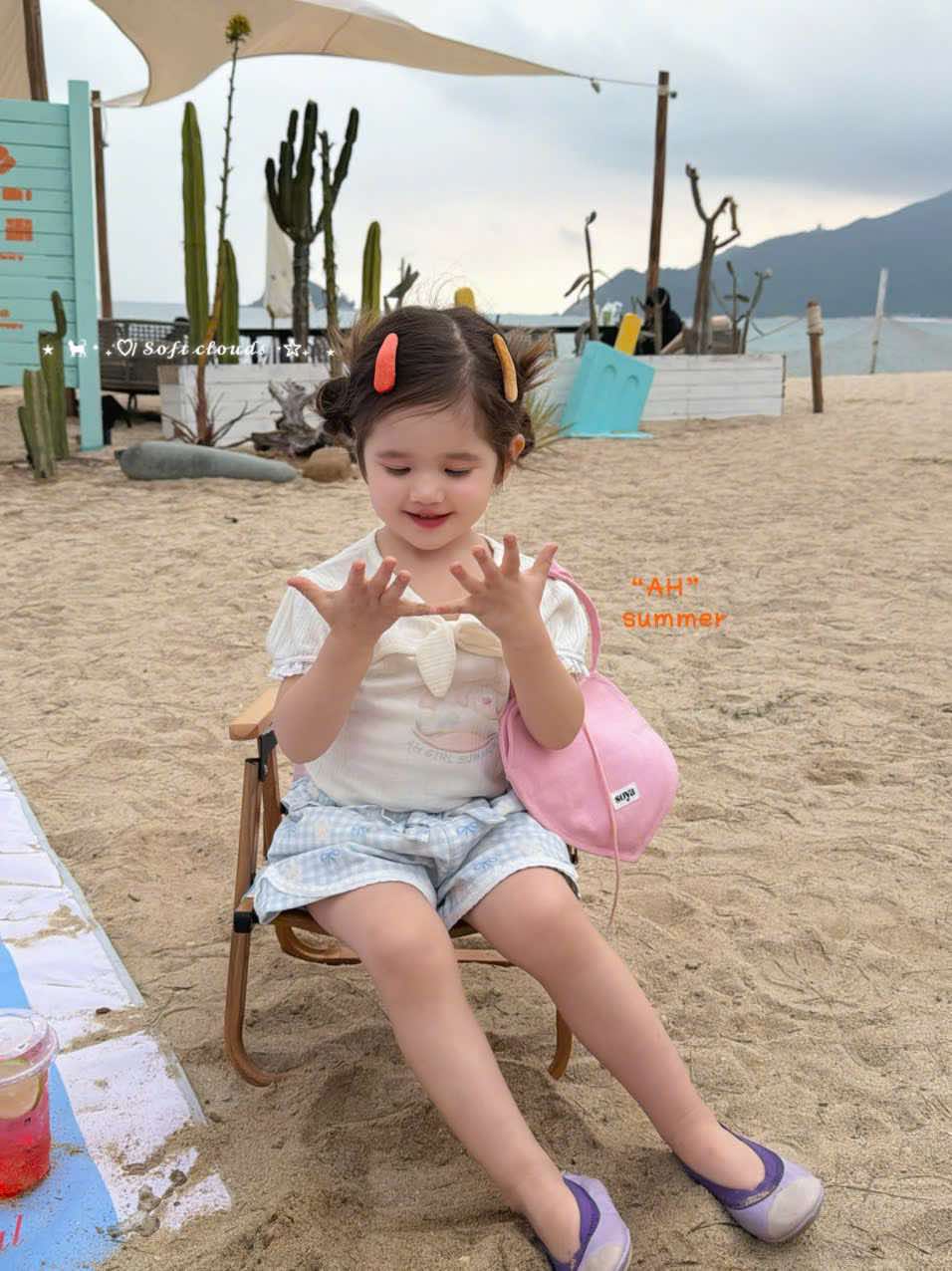 AH66 - Quần đùi thô kẻ caro màu xanh hãng AH