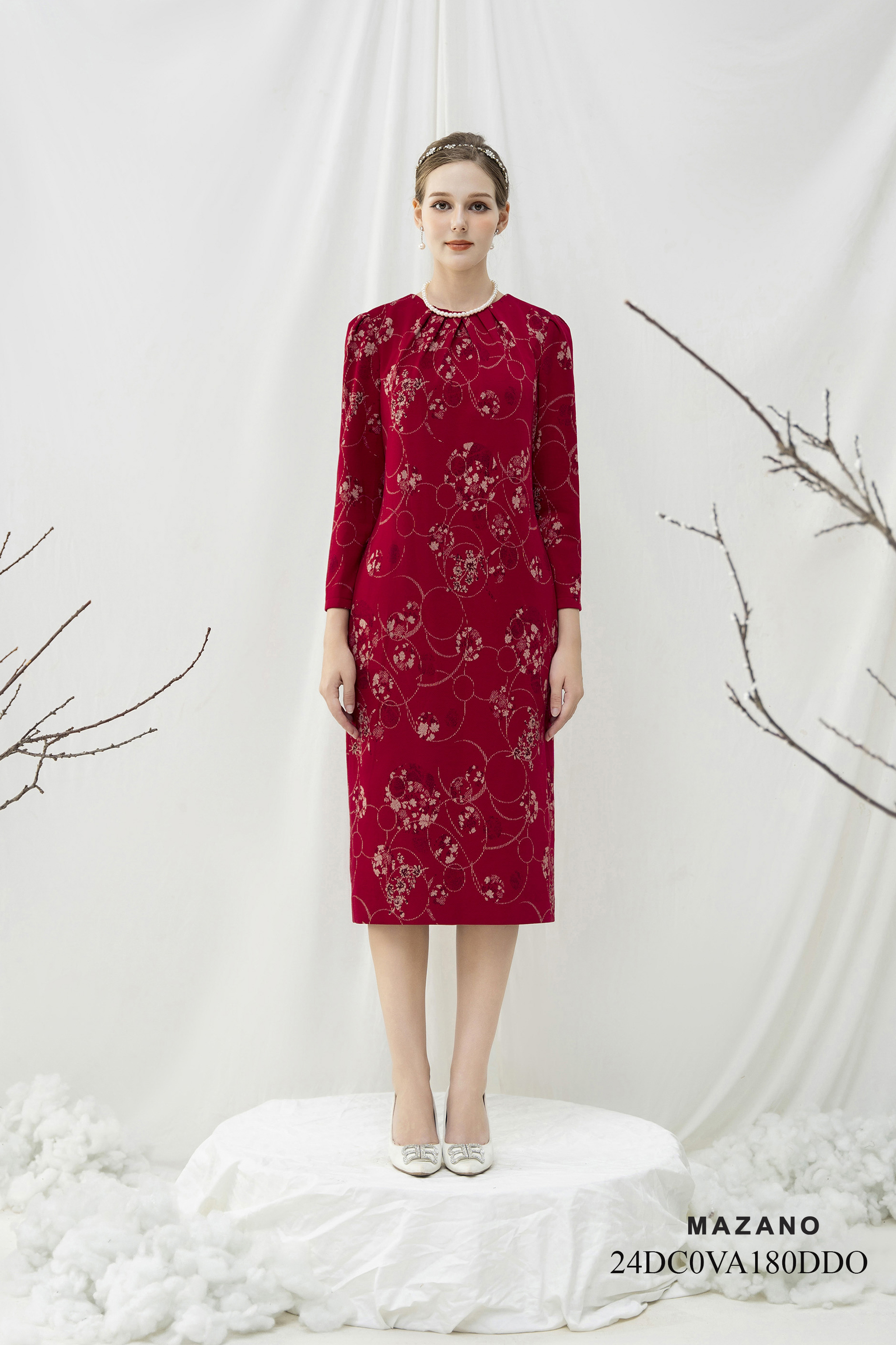 Váy Đầm Suông Vải dạ len Họa tiết cách điệu Cổ tròn Tay dài dài ngang bắp chân