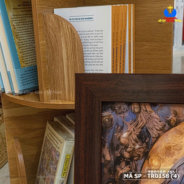 Tranh in Gia Đình Thánh Gia 43x43cm_thumbnail_2