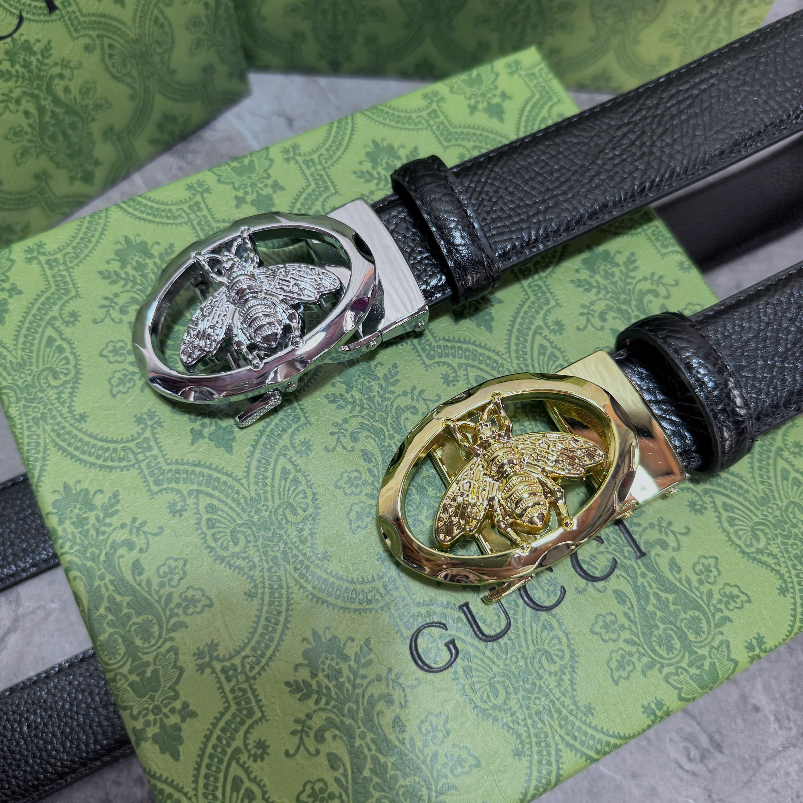 Thắt lưng Gucci Bee Buckle Leather Belt_thumbnail_1