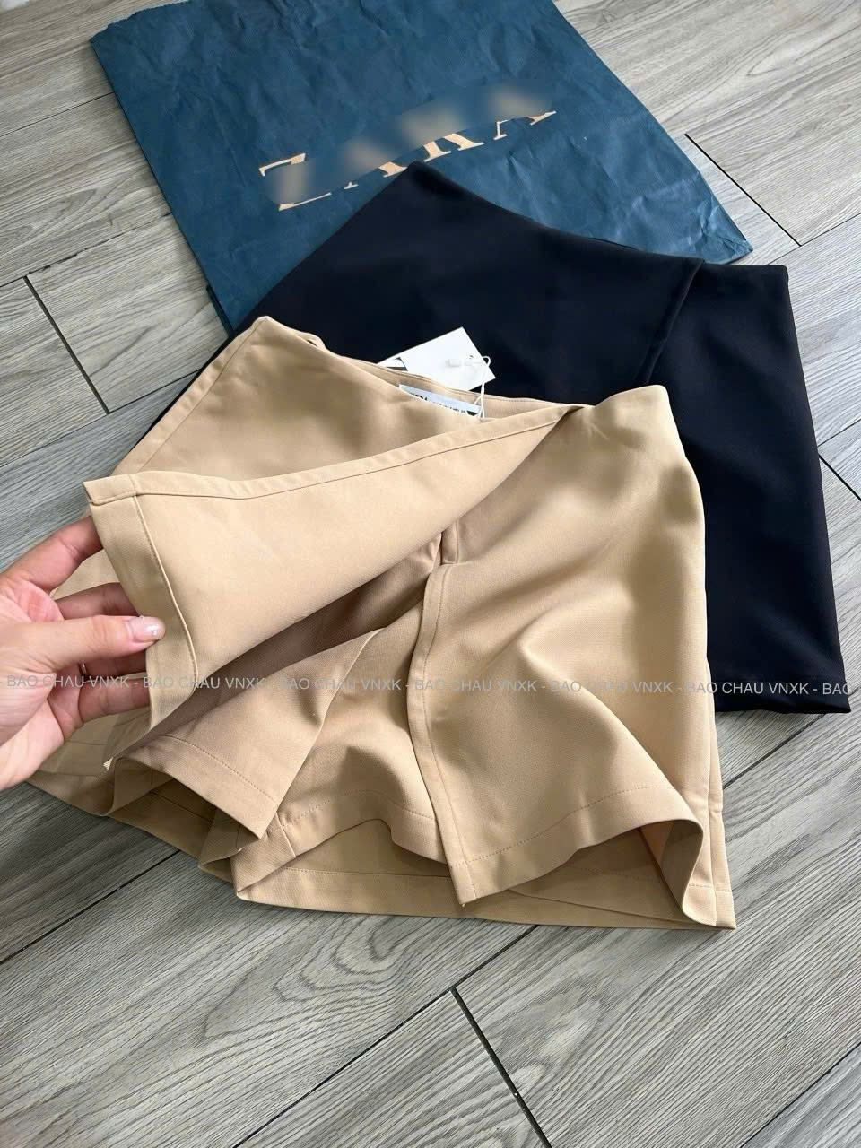 C344  CHÂN VÁY 2 MÀU_thumbnail_2