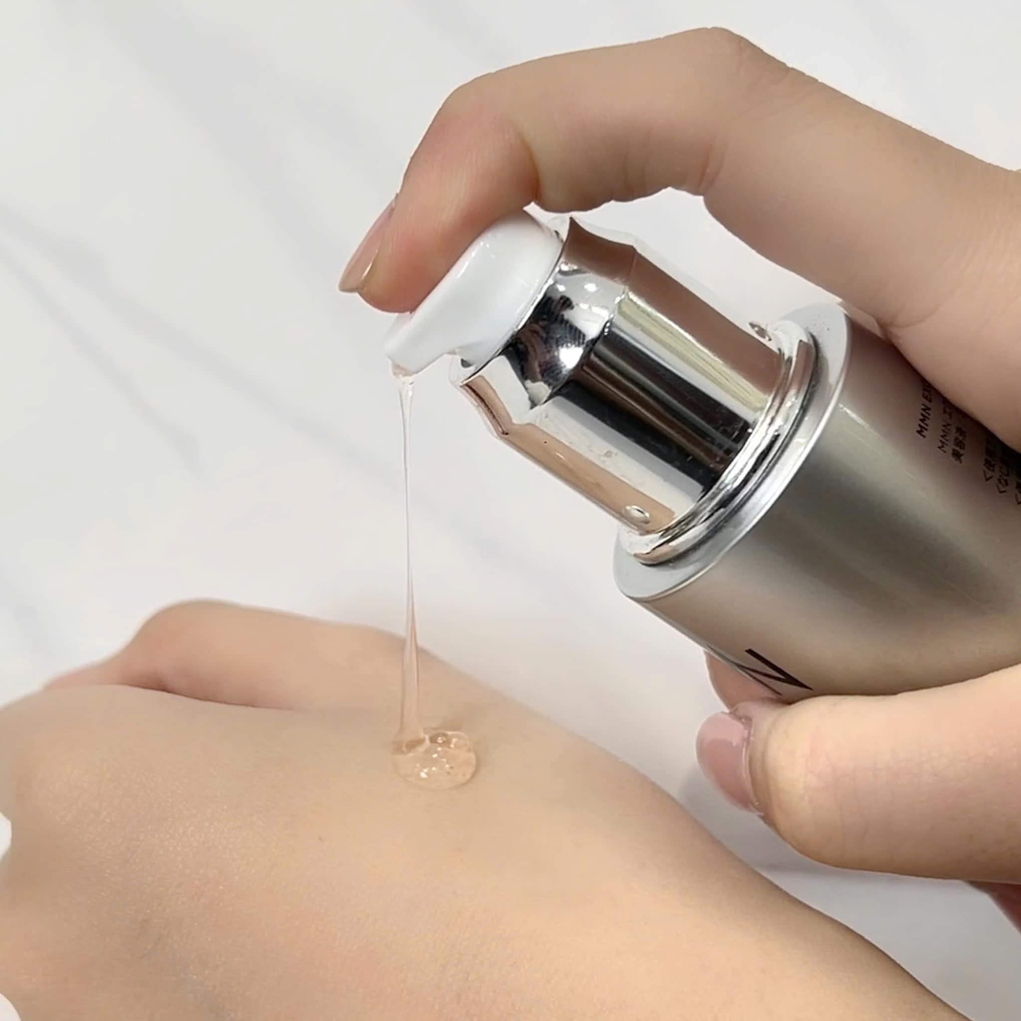 Tinh chất huyết thanh MMN Excellence Facial Essence 30ml_thumbnail_1