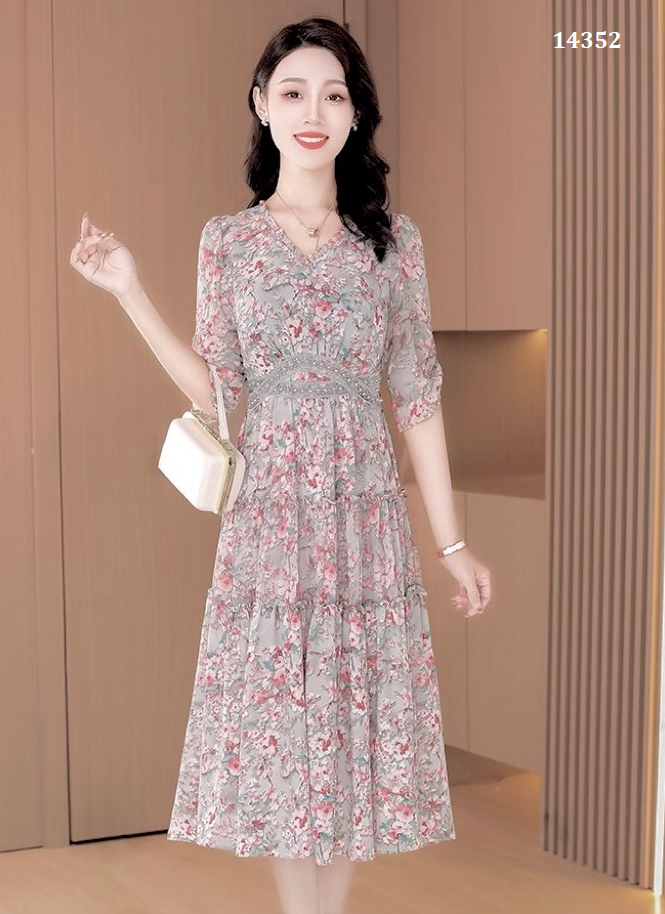 14352-Đầm maxi voan tầng eo đính ngọc trai (voan + lót thun )_thumbnail_2