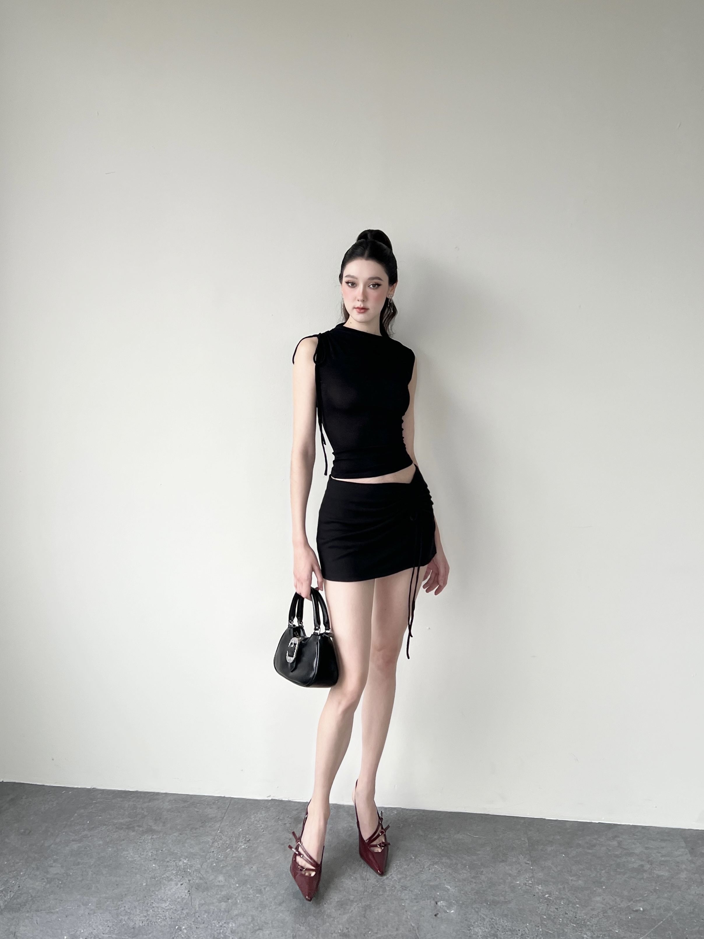 Áo rút nhún vai_thumbnail_2