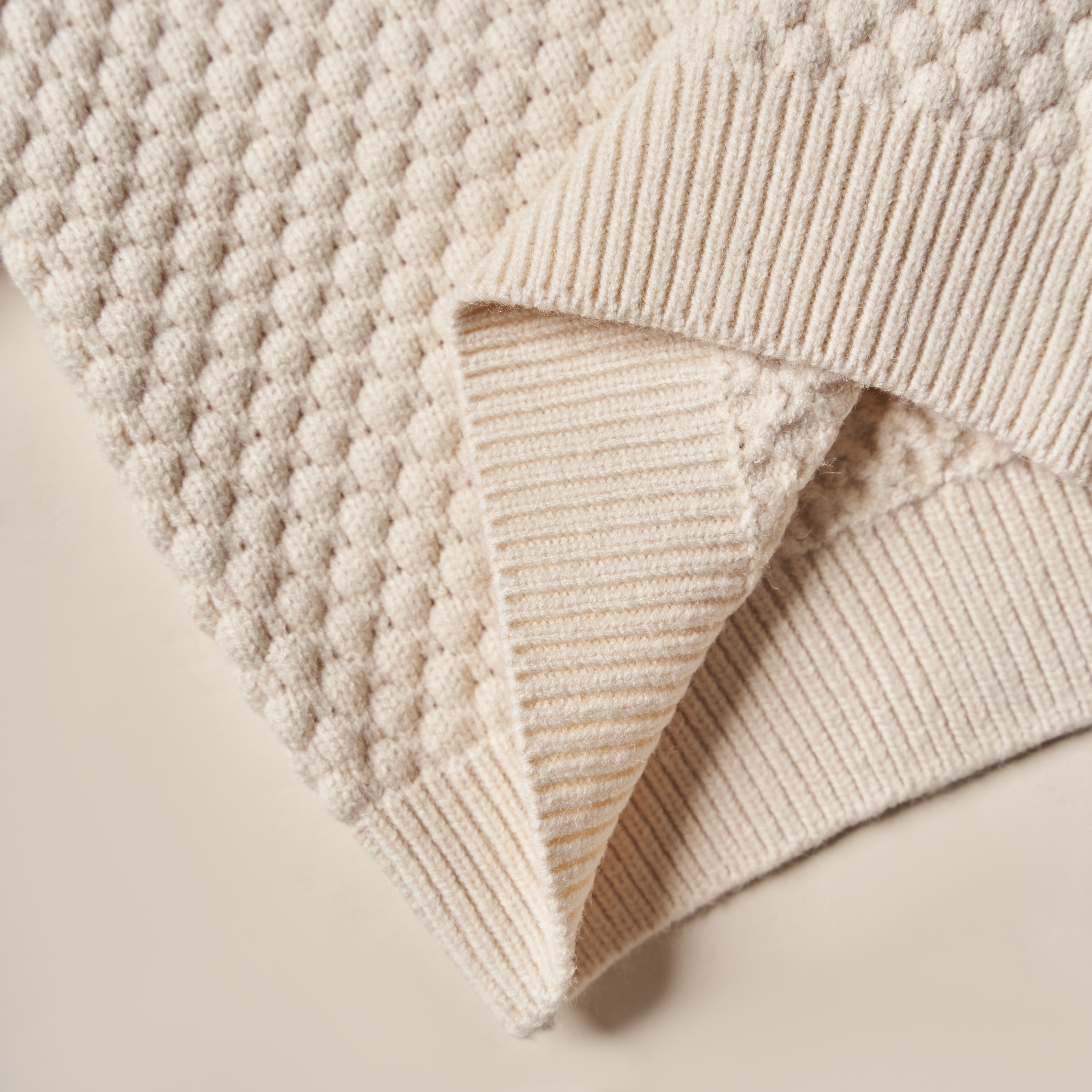 Áo len quả trám_thumbnail_1