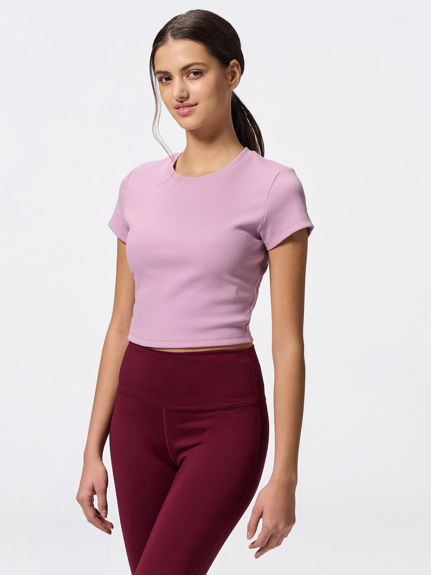 AT496 ÁO THUN GU CROP_thumbnail_16