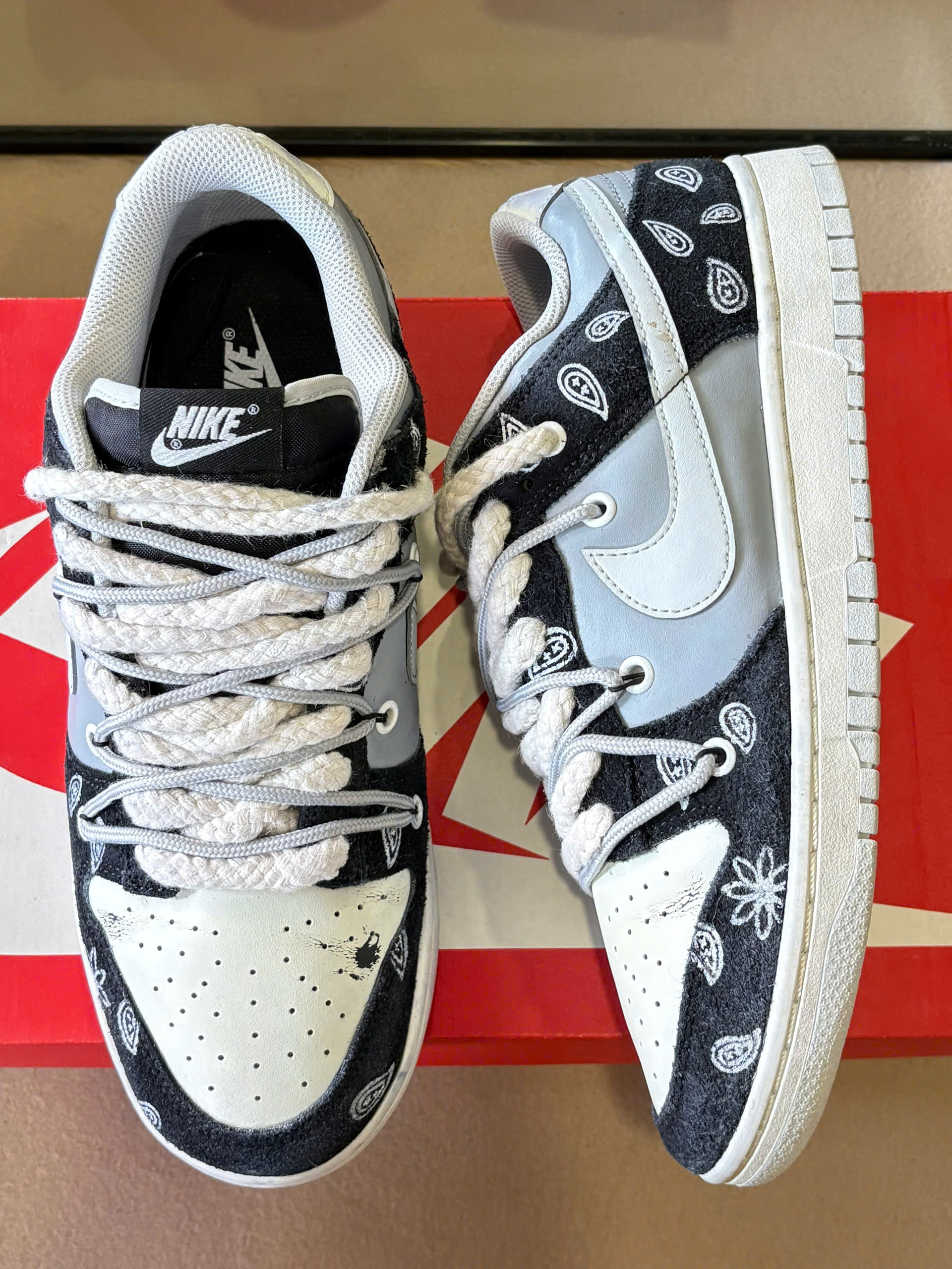 Nike Dunk Low 'Vibe Crane y Flores de Anacardo' DH7913-001_thumbnail_2