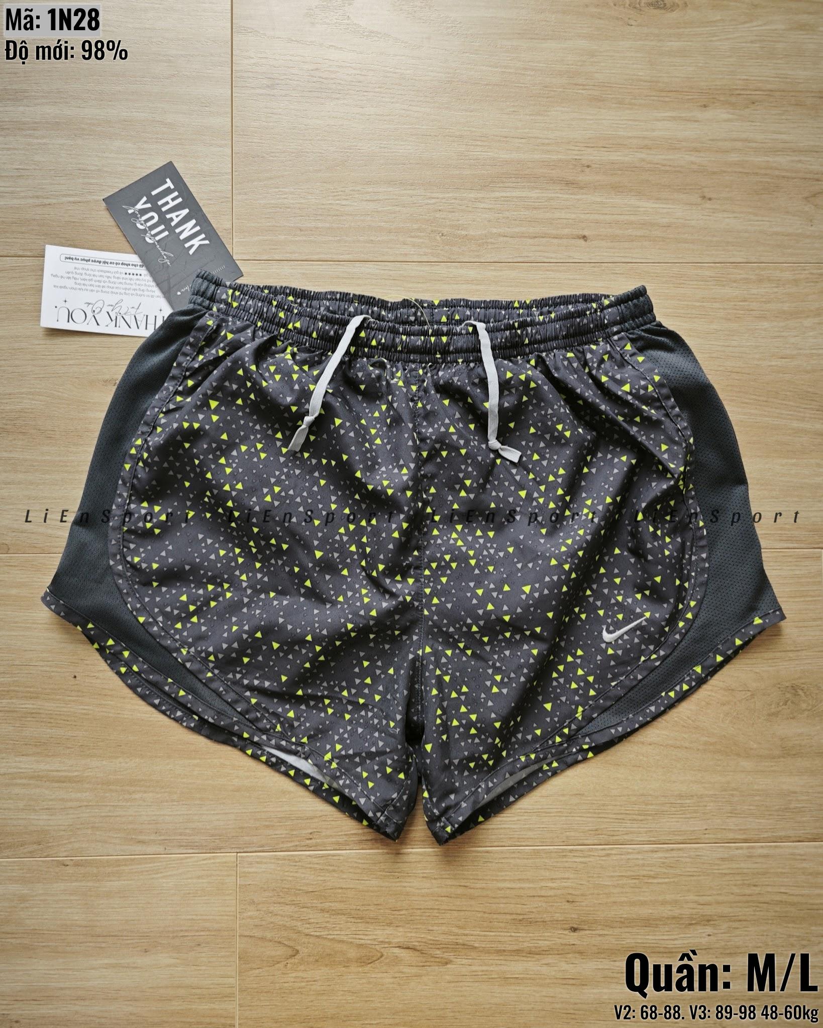 Nike Quần short thể thao Nữ Size M &amp; L Xám đậm họa tiết vàng chanh Auth 2nd Vải dù thoáng khí Phối lưới hông Lưng chun dây rút Logo swoosh trắng Phù hợp gym chạy bộ yoga Mã:1N28