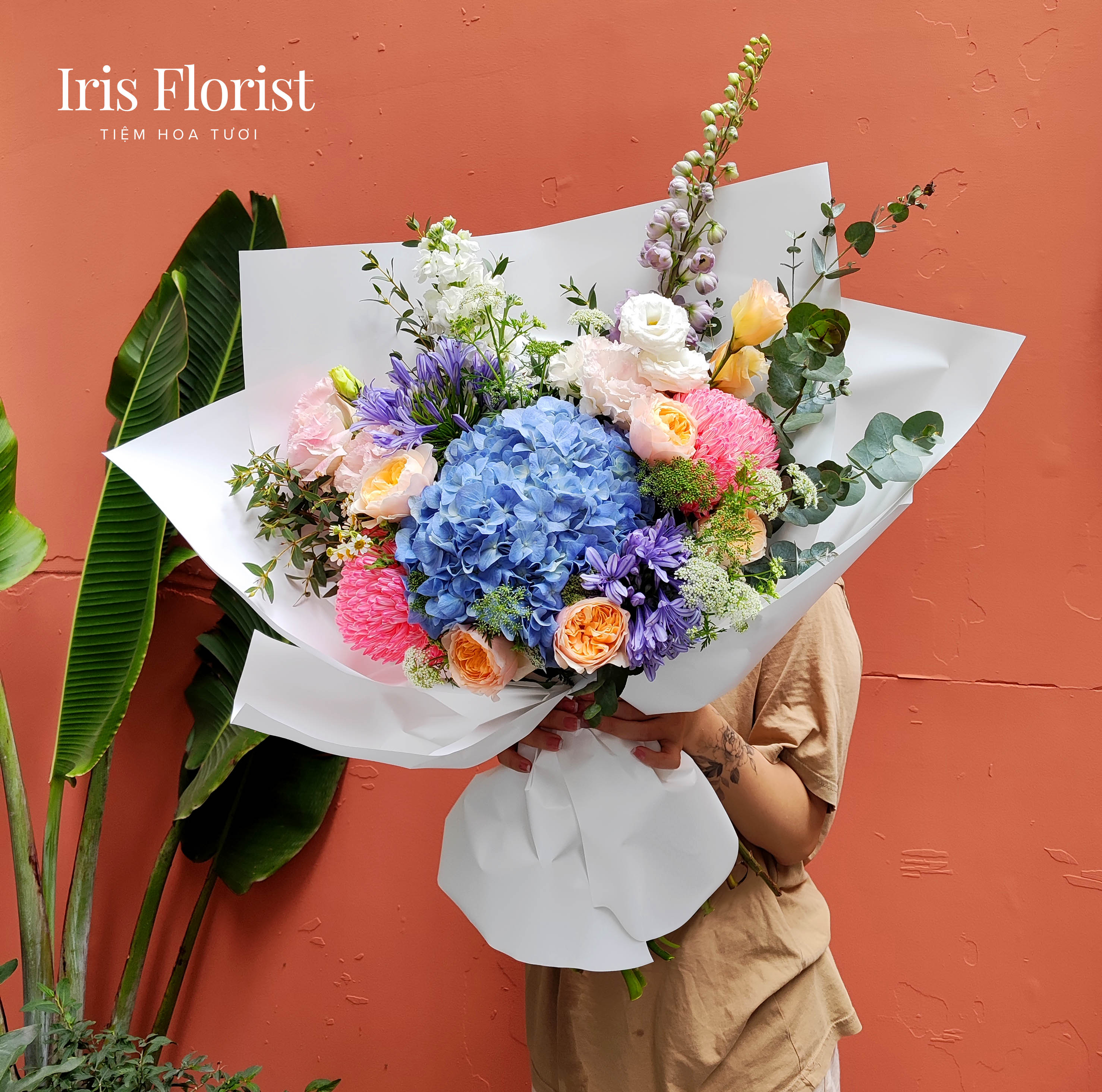 Bó hoa Tú cầu xanh mix cúc mẫu đơn và hoa phụ (Size L)