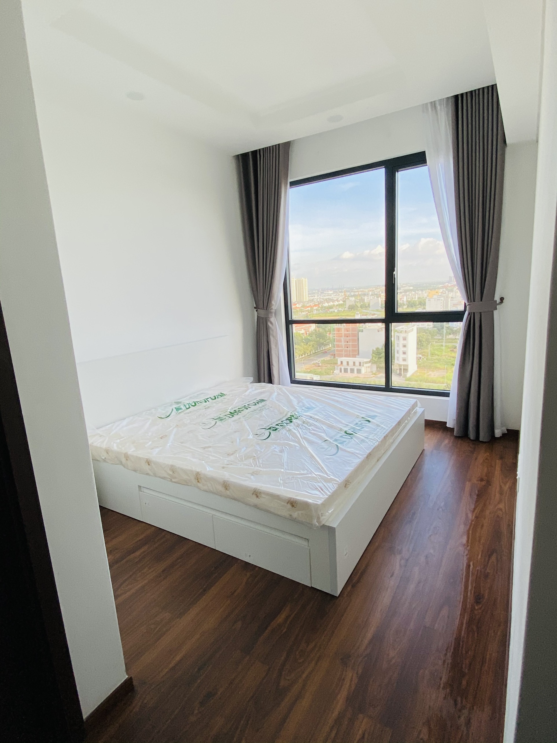 One Verandah cho thuê 2PN full nội thất đẹp, giá 18tr/tháng_thumbnail_1