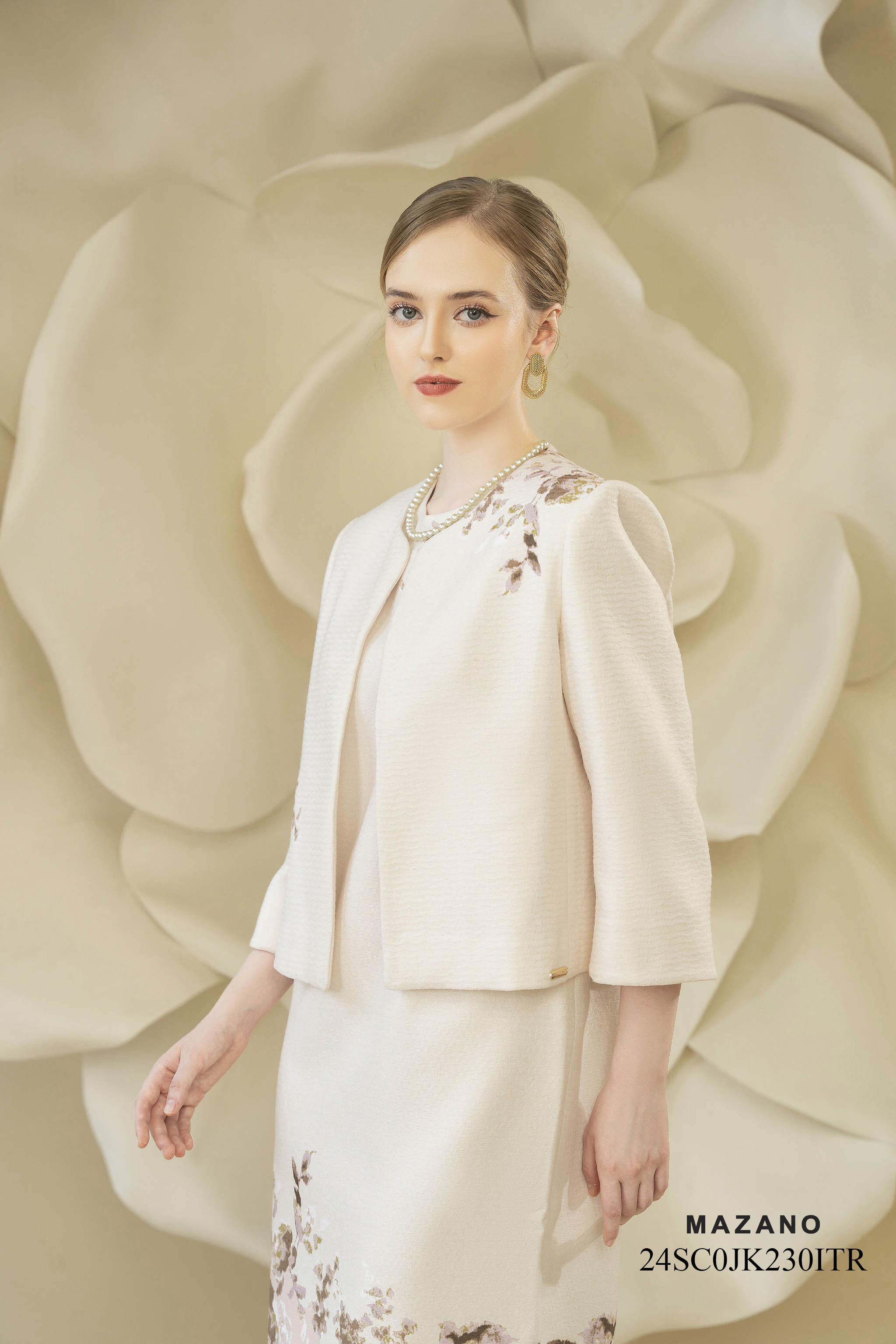 Áo khoác ngắn Suông Vải dạ tweed In hoa cách điệu Dài dưới eo - Mẫu 24E03JK0246_thumbnail_2