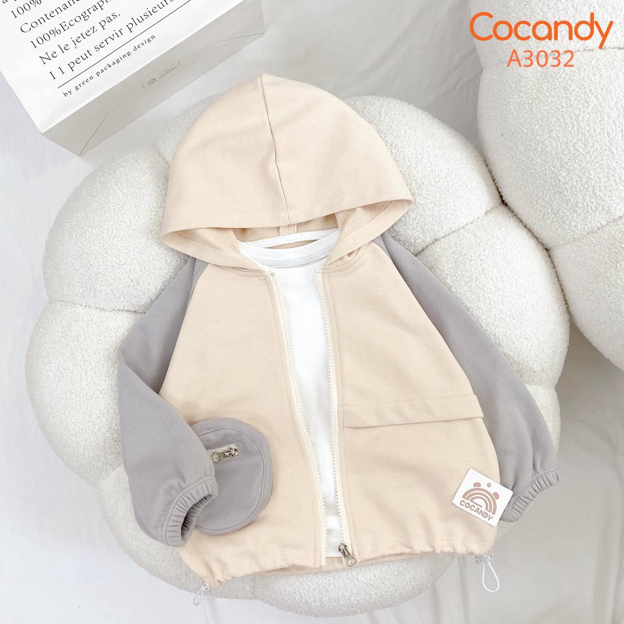 Áo khoác BE phối GHI túi hộp tròn_thumbnail_0