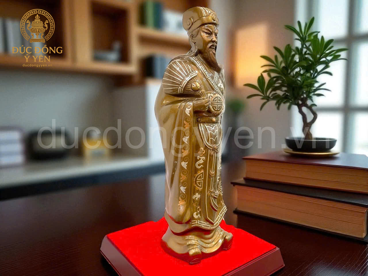 Tượng khổng minh đúc đồng đỏ khảm hoa văn _thumbnail_1