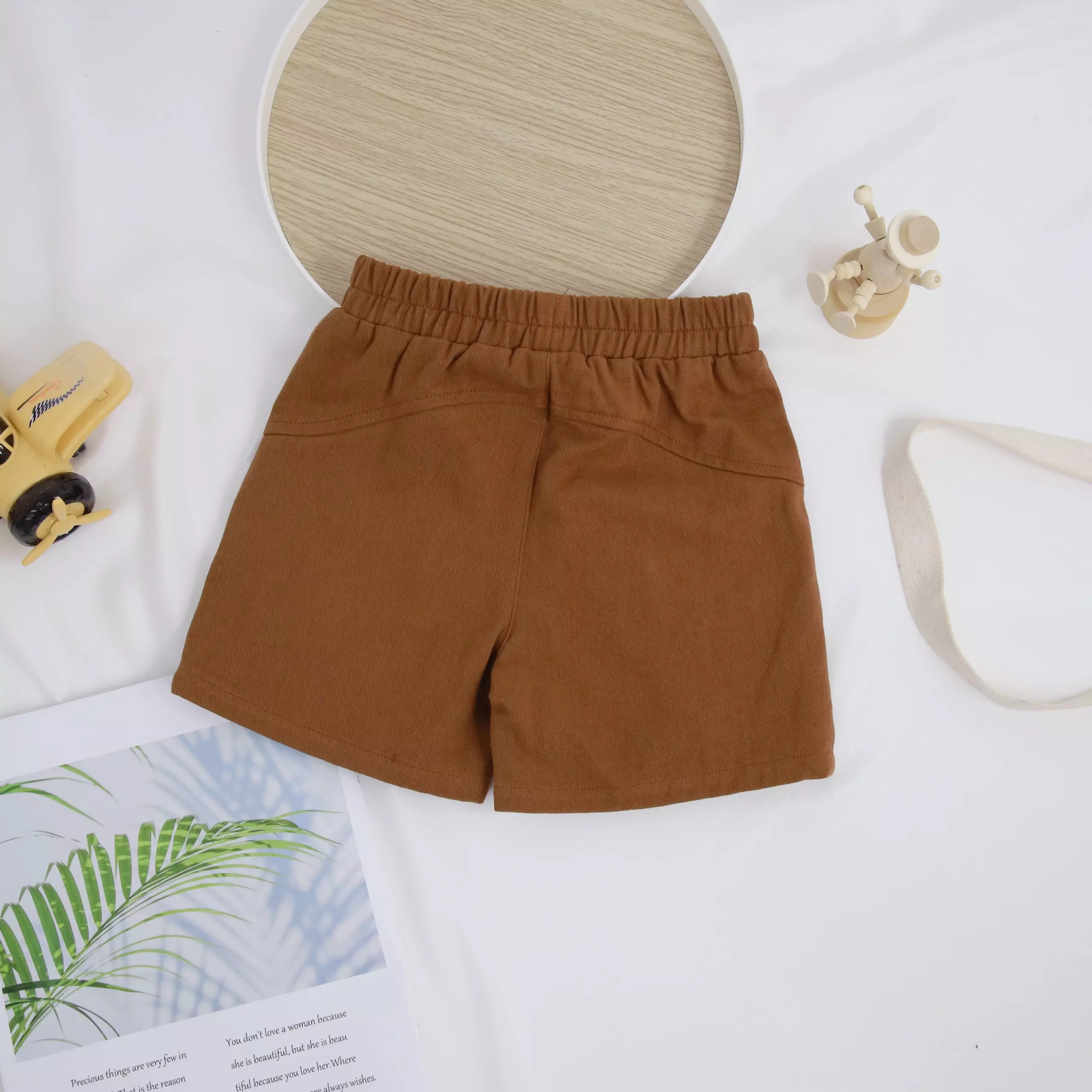 Quần short kaki phối túi hộp_thumbnail_4