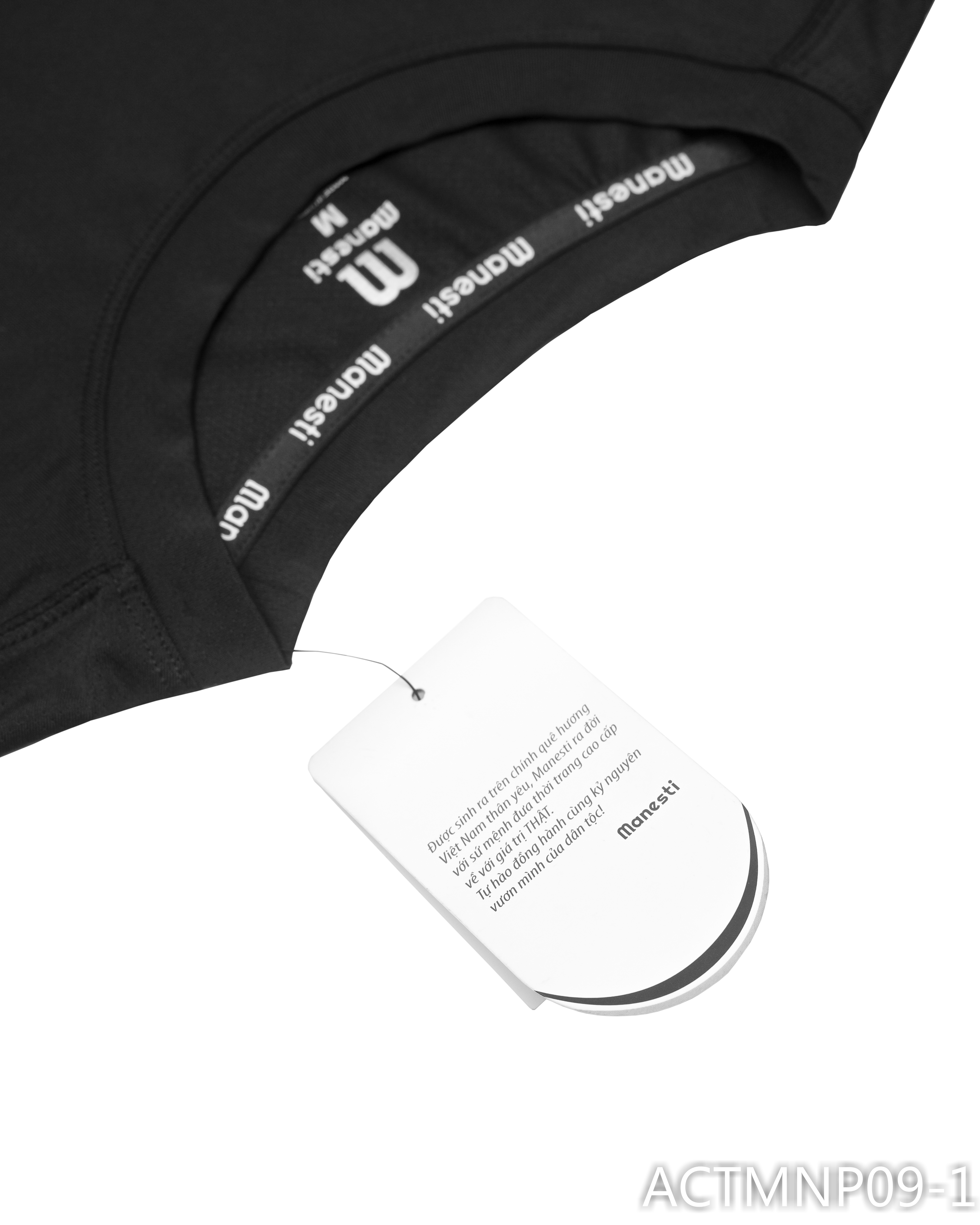 ÁO CỔ TRÒN MANESTI POLY HỌA TIẾT VIỀN BÊN TRONG CỔ_thumbnail_15