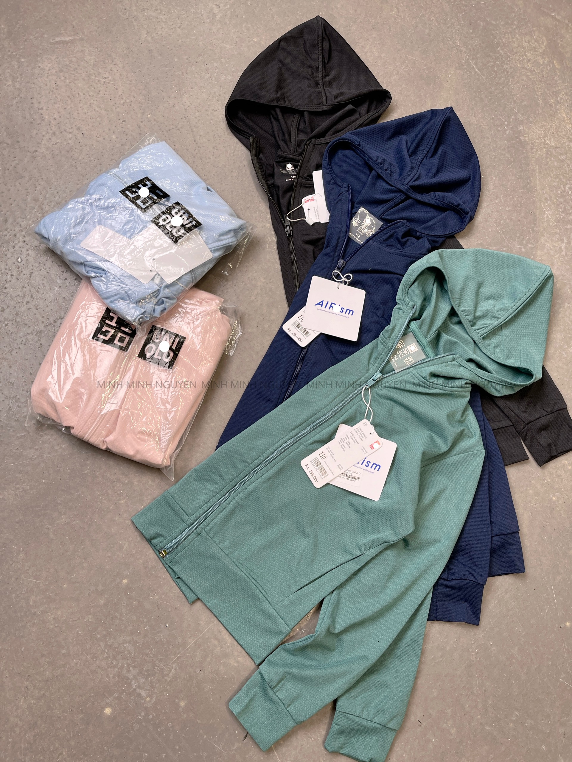 AO KHOAC BE UNIQLO_thumbnail_10