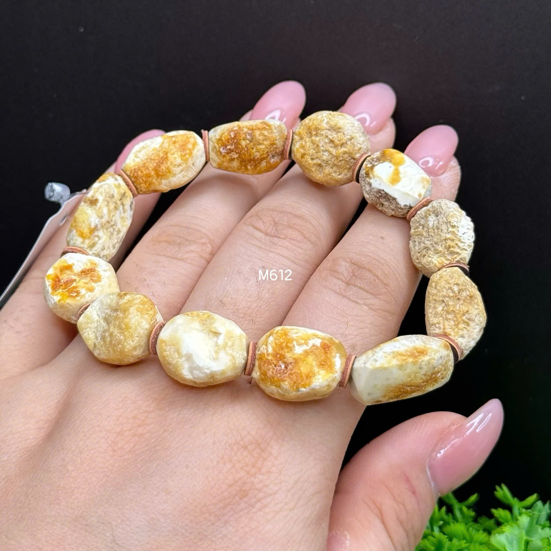 Lắc Tay Hổ Phách Bạch Thô - M612_thumbnail_3