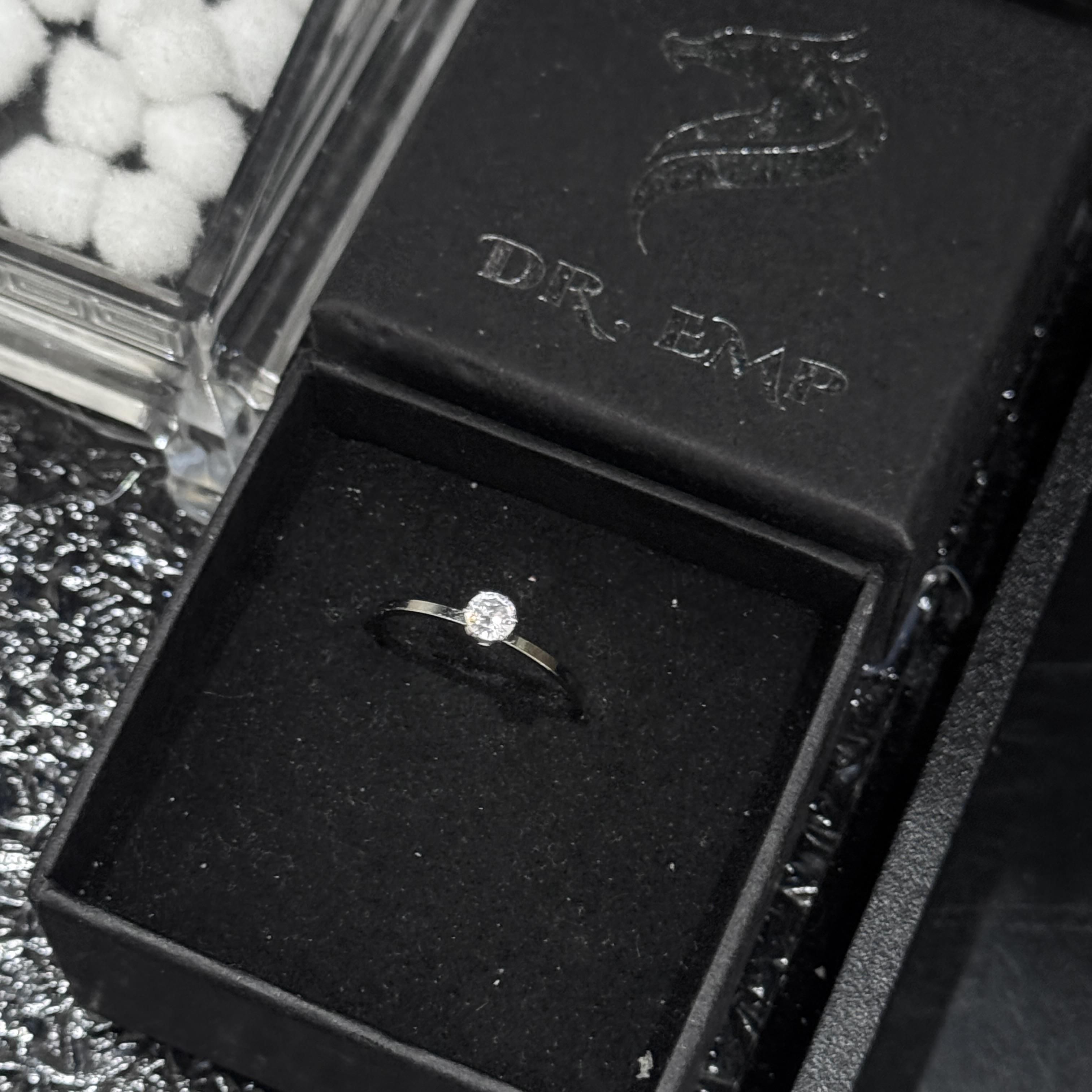 Nhẫn kiểu titan đá nổi size 6._thumbnail_3