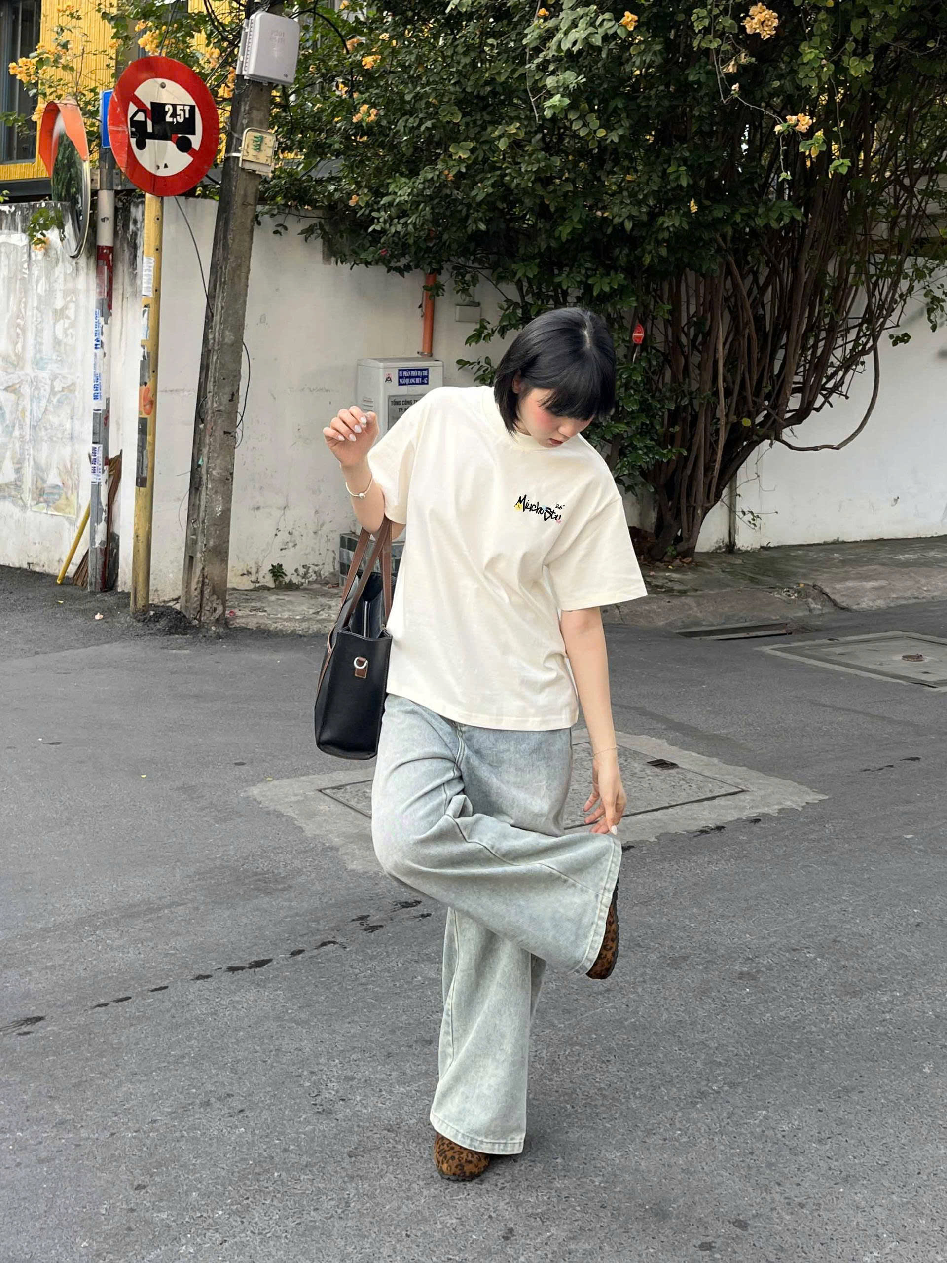 Áo thun boxy unisex local brand Miucho dễ phối 3168_thumbnail_3