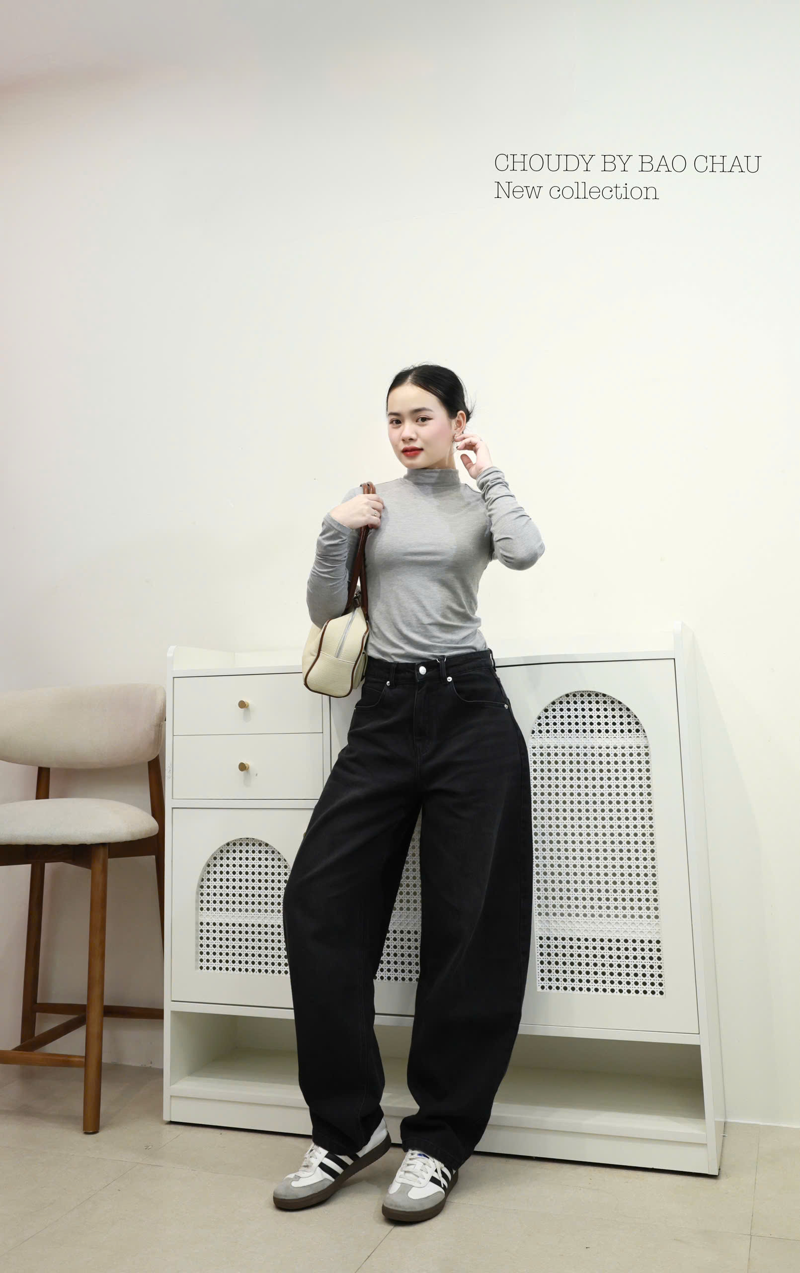 Q353 QUẦN JEAN ỐNG CONG ĐEN