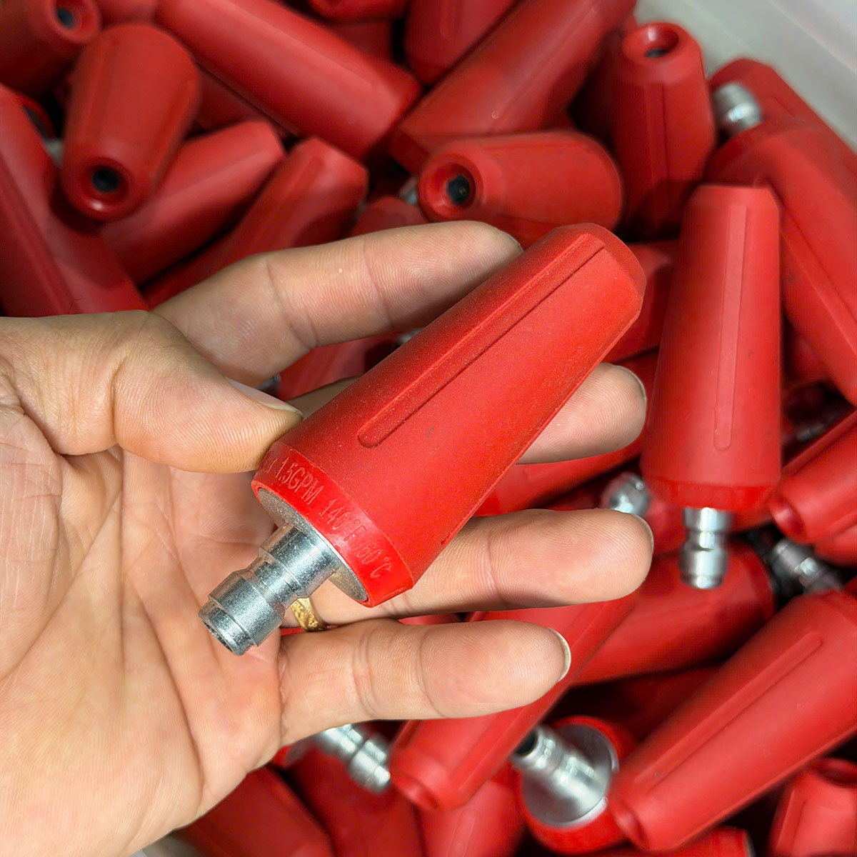 Đầu béc xoay tăng áp 360 xịt rửa xe siêu mạnh_thumbnail_2