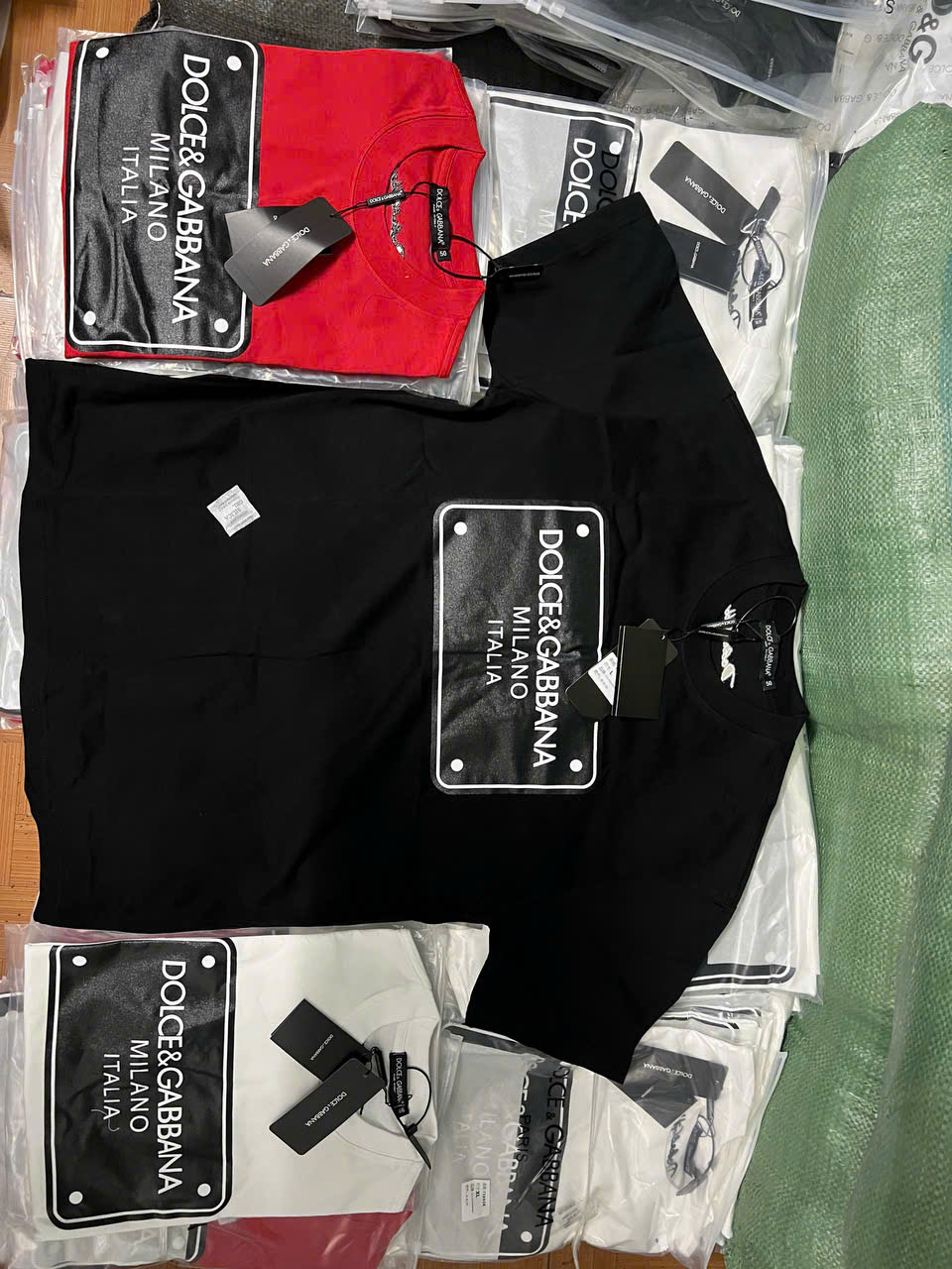 PHONG DG LOGO TO T028