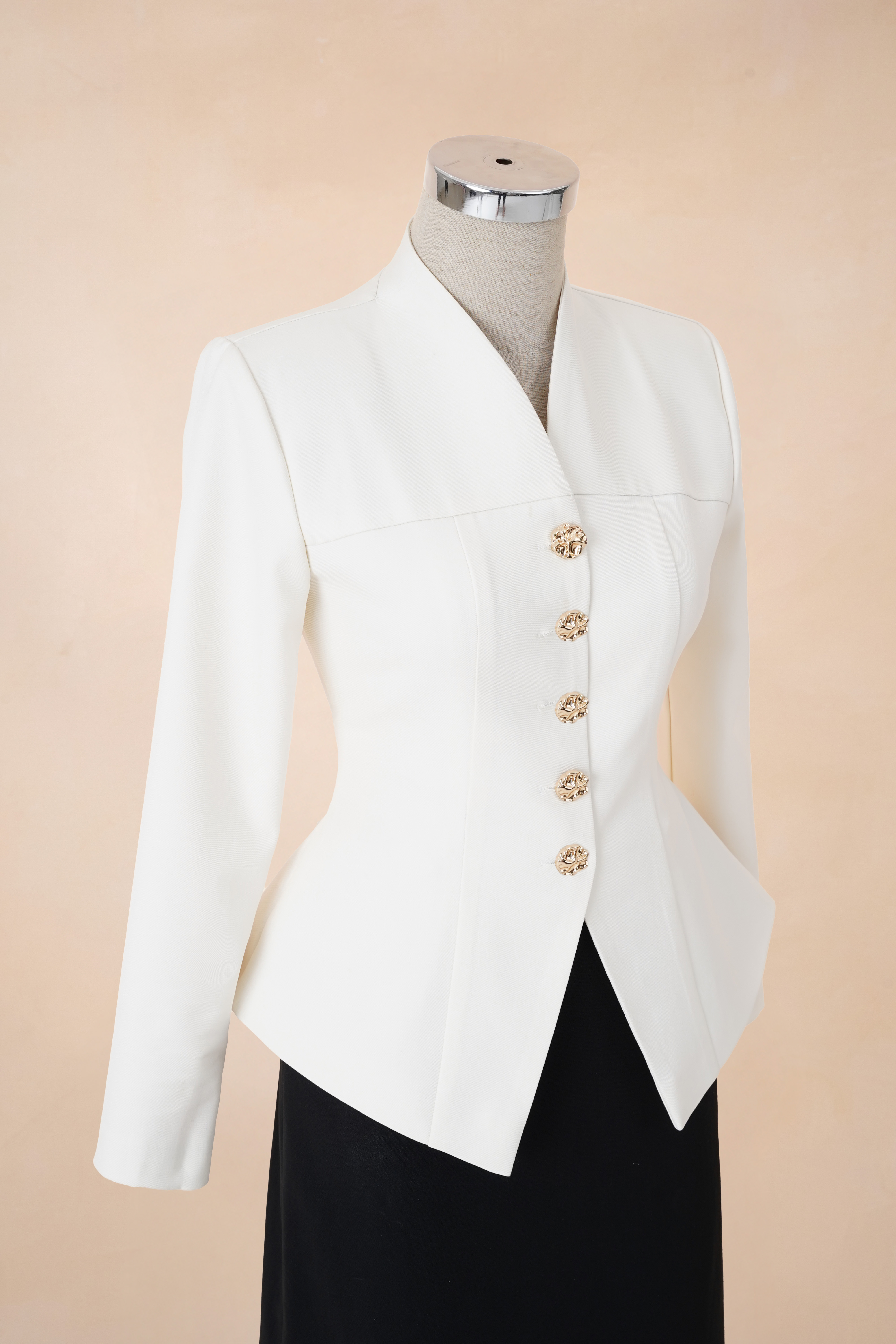 Áo Vest Dài Tay Cúc Đồng_thumbnail_2