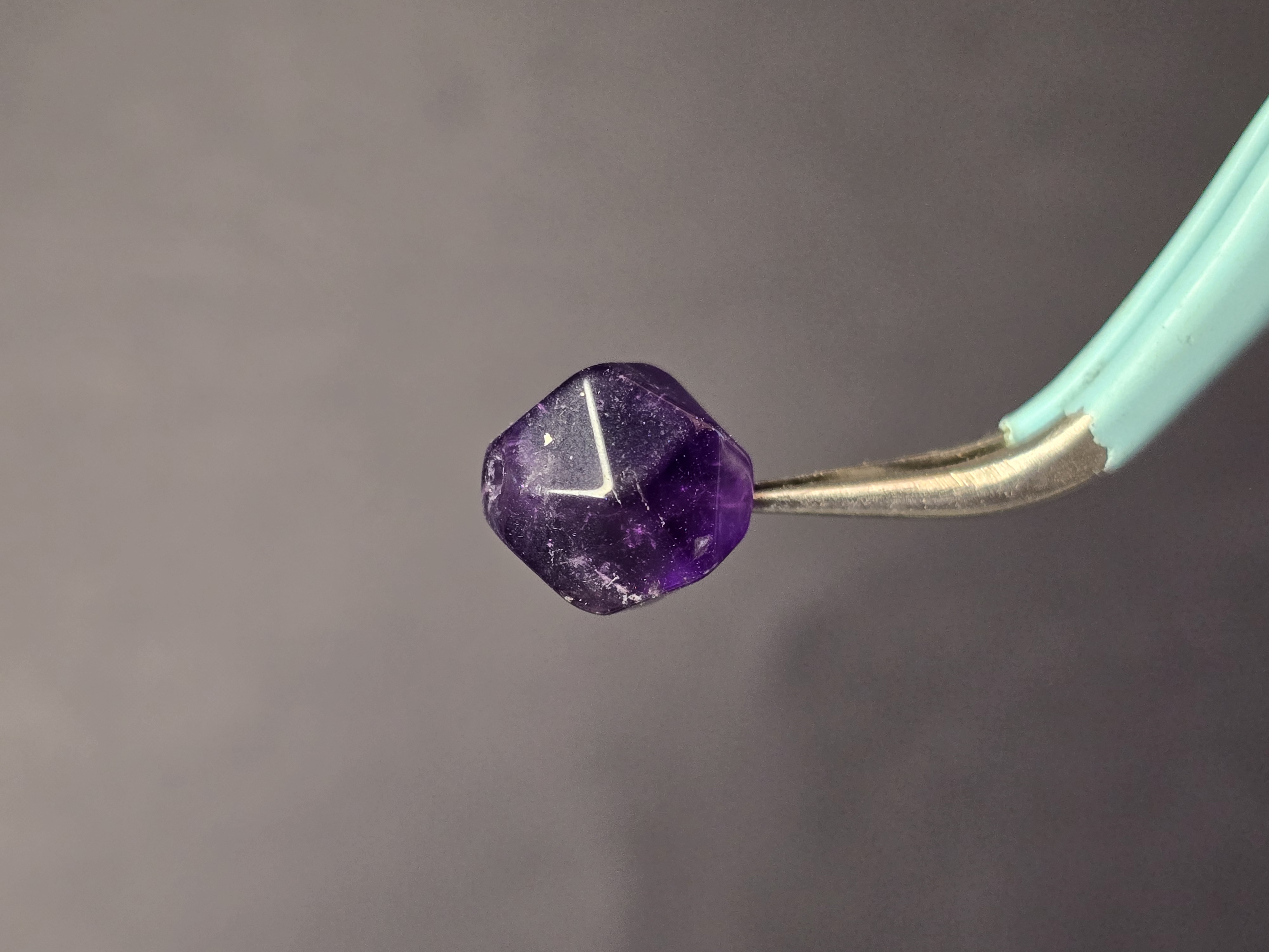 Charm Hạt Lẻ Thạch Anh Tím Đa Giác Kim Cương