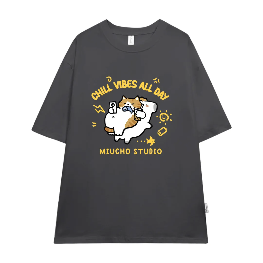 Áo thun form rộng Miucho chất vải thấm hút co giãn thoáng mát Chill Vibes All Day in mix 2889_thumbnail_10